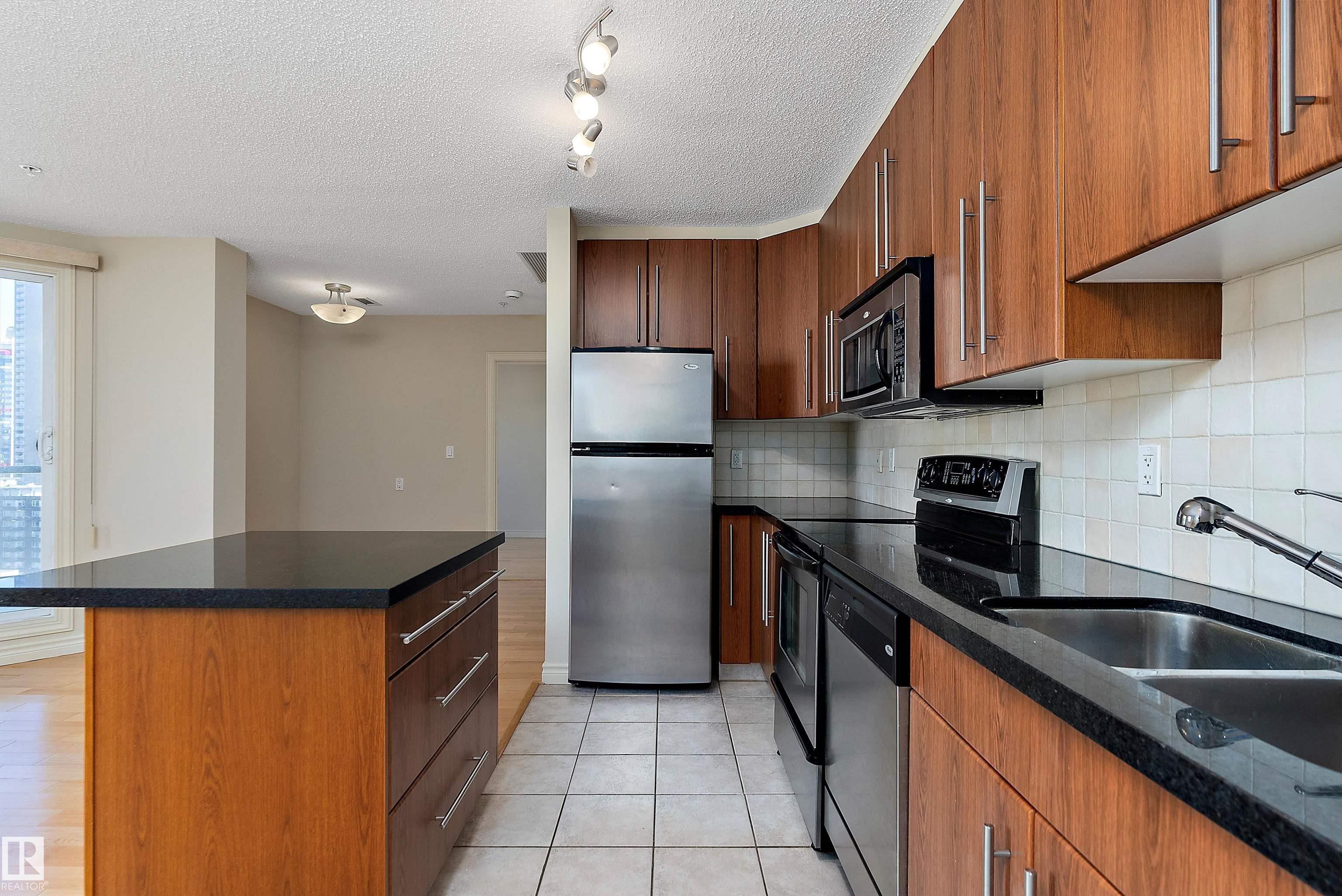 9819 104 Street Northwest #1301, Edmonton, AB T5K 0Y8