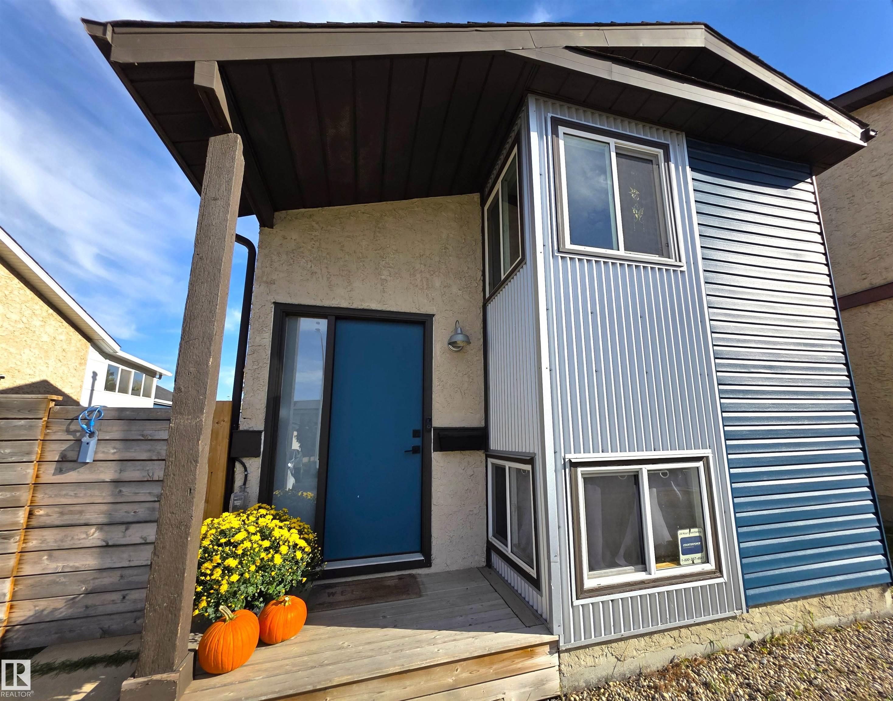 33 St Nw Unit 14743 St, Edmonton, AB T5Y 2C9