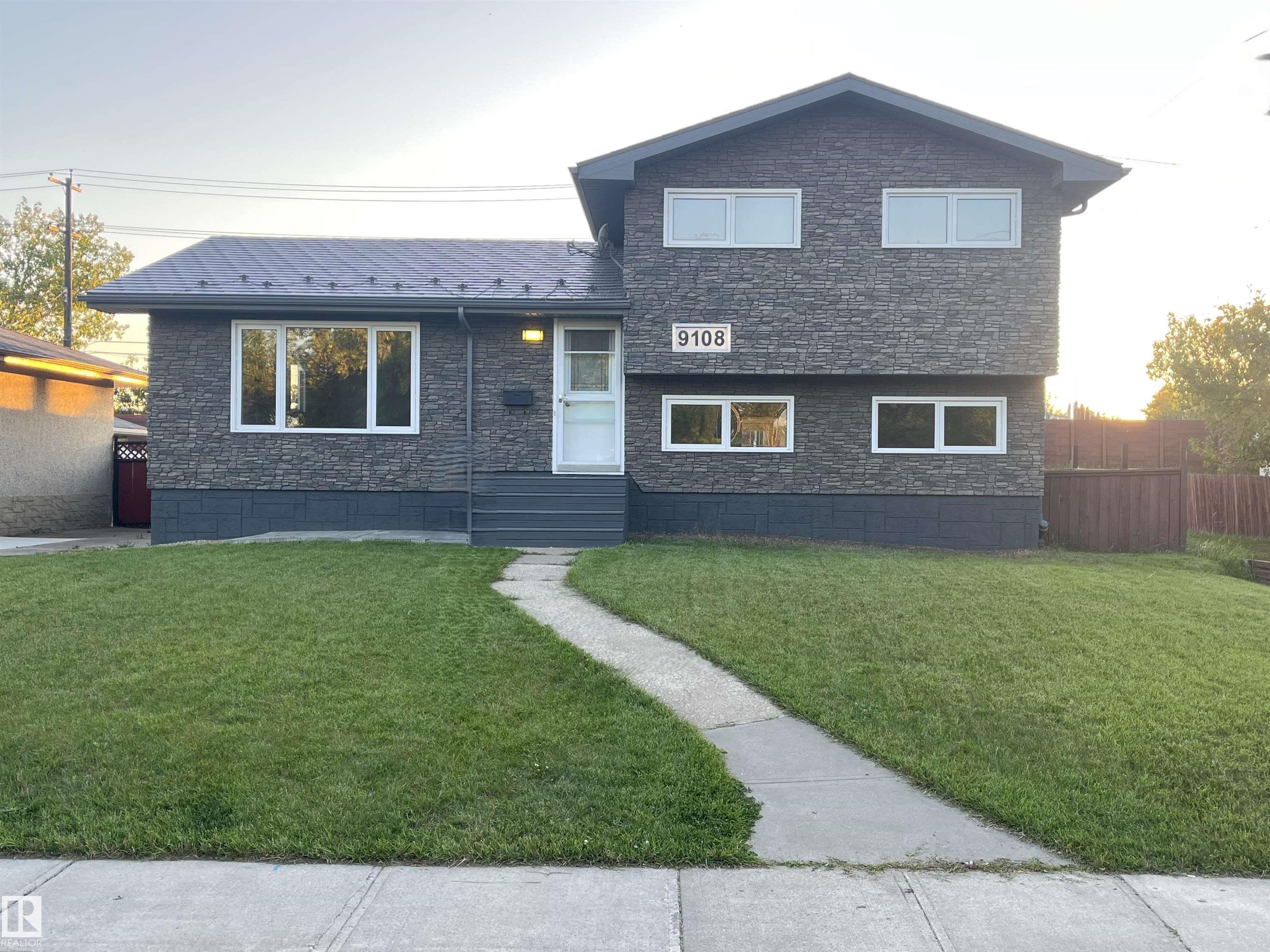169 St Nw Unit 9108 St, Edmonton, AB T5R 2X1