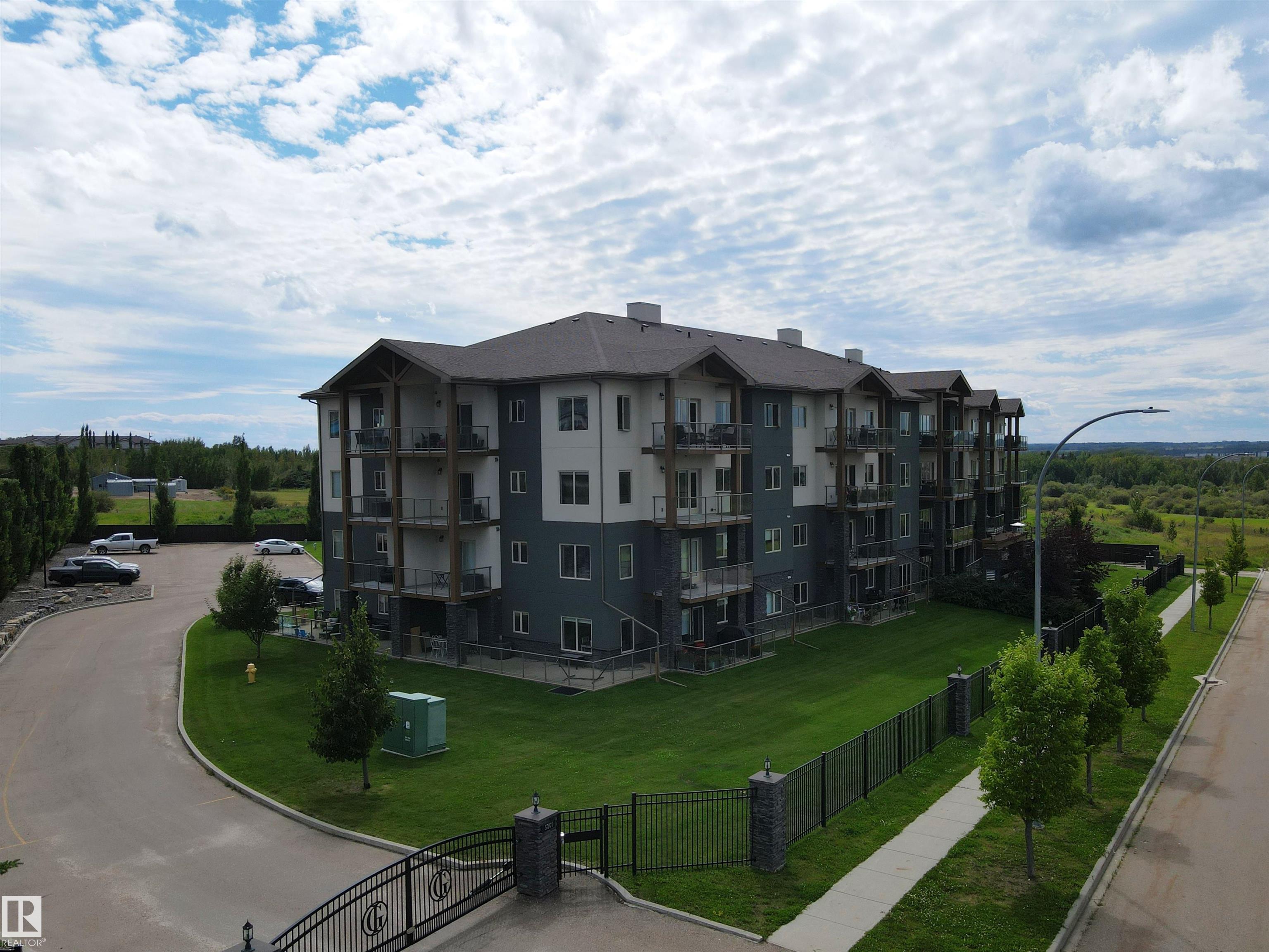5201 Brougham Drive #408, Drayton Valley, AB T7A 0A1