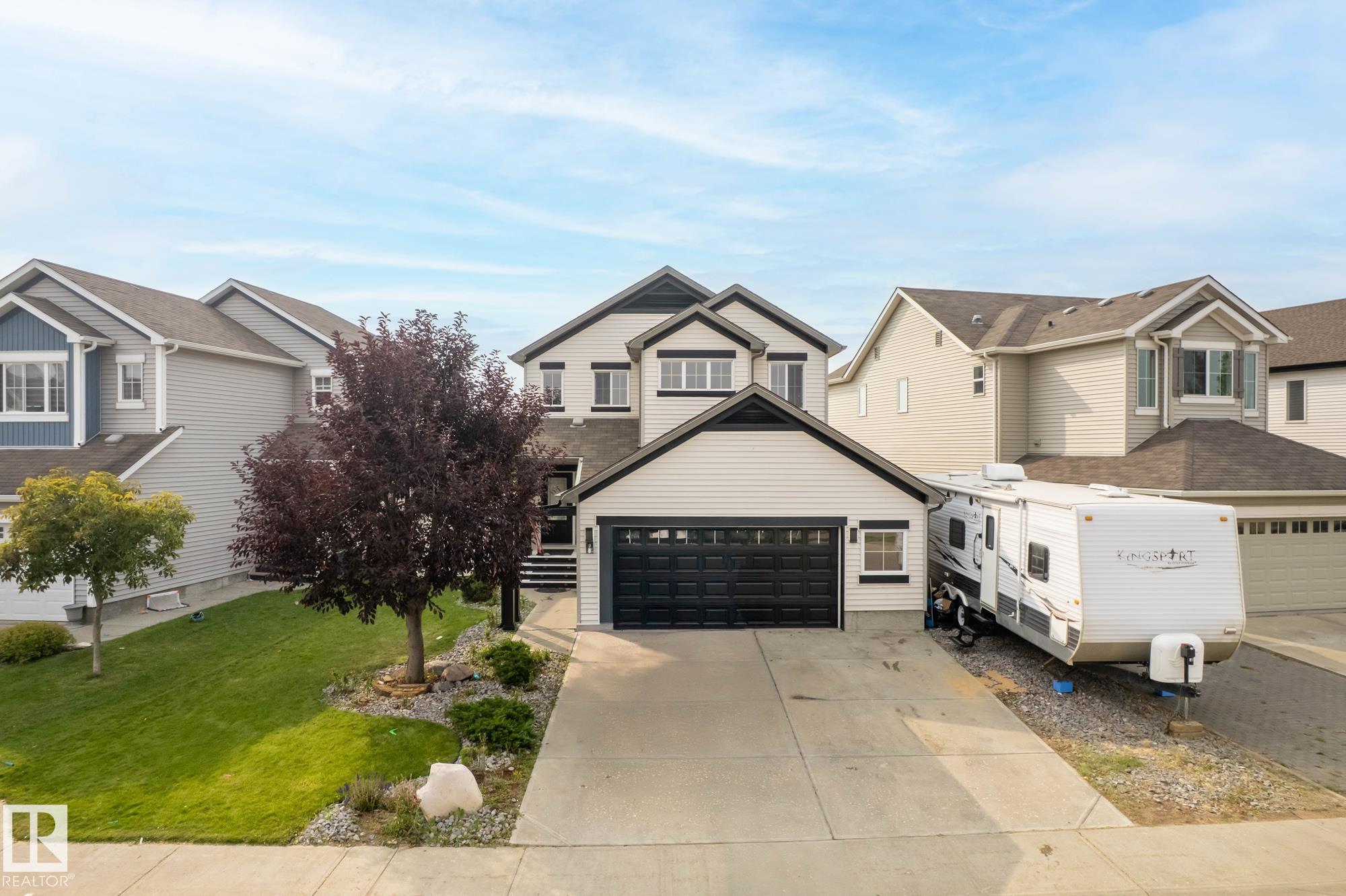 12 Av Sw Unit 5823 Ave, Edmonton, AB T6X 0T3