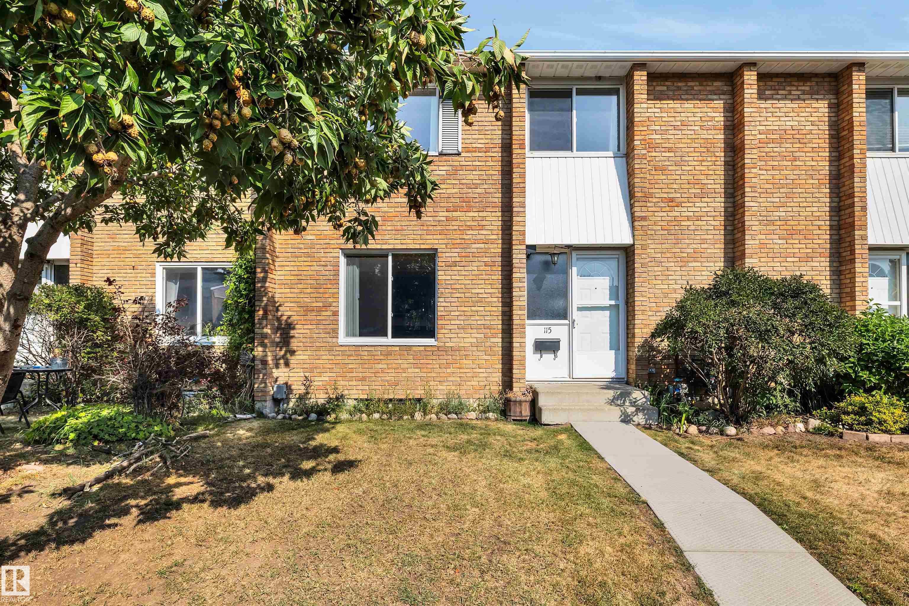 115 Ridgewood Tc Ter, St. Albert, AB T8N 0E9
