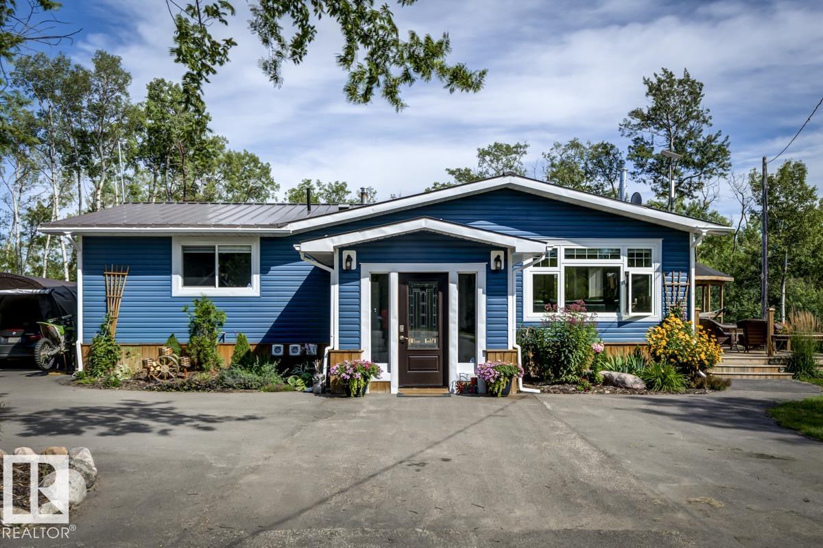 21539 Twp Road 520, Rural Strathcona County, AB T8E 1E3