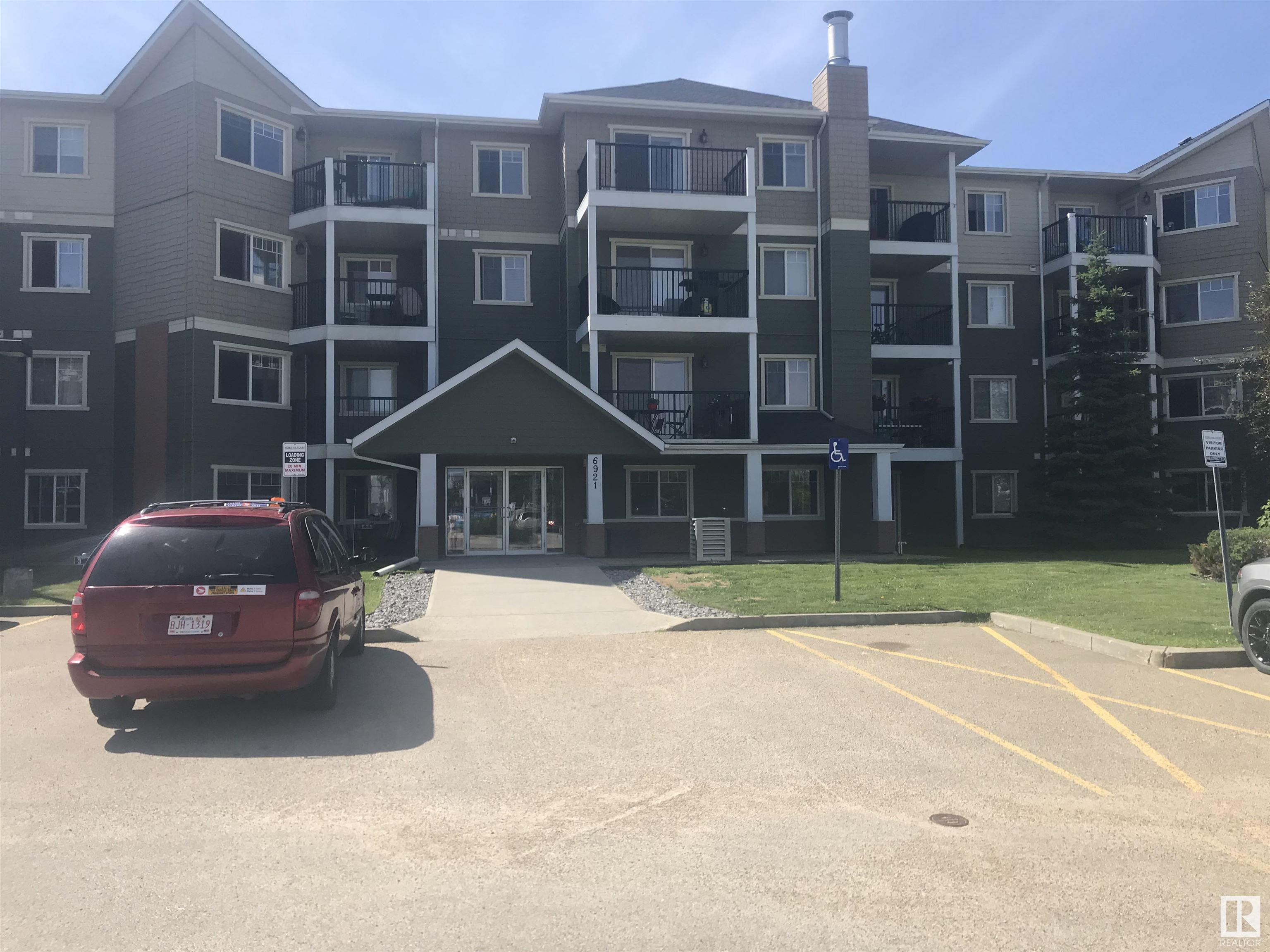 6925 199 Street Northwest #103, Edmonton, AB T5T 3X8