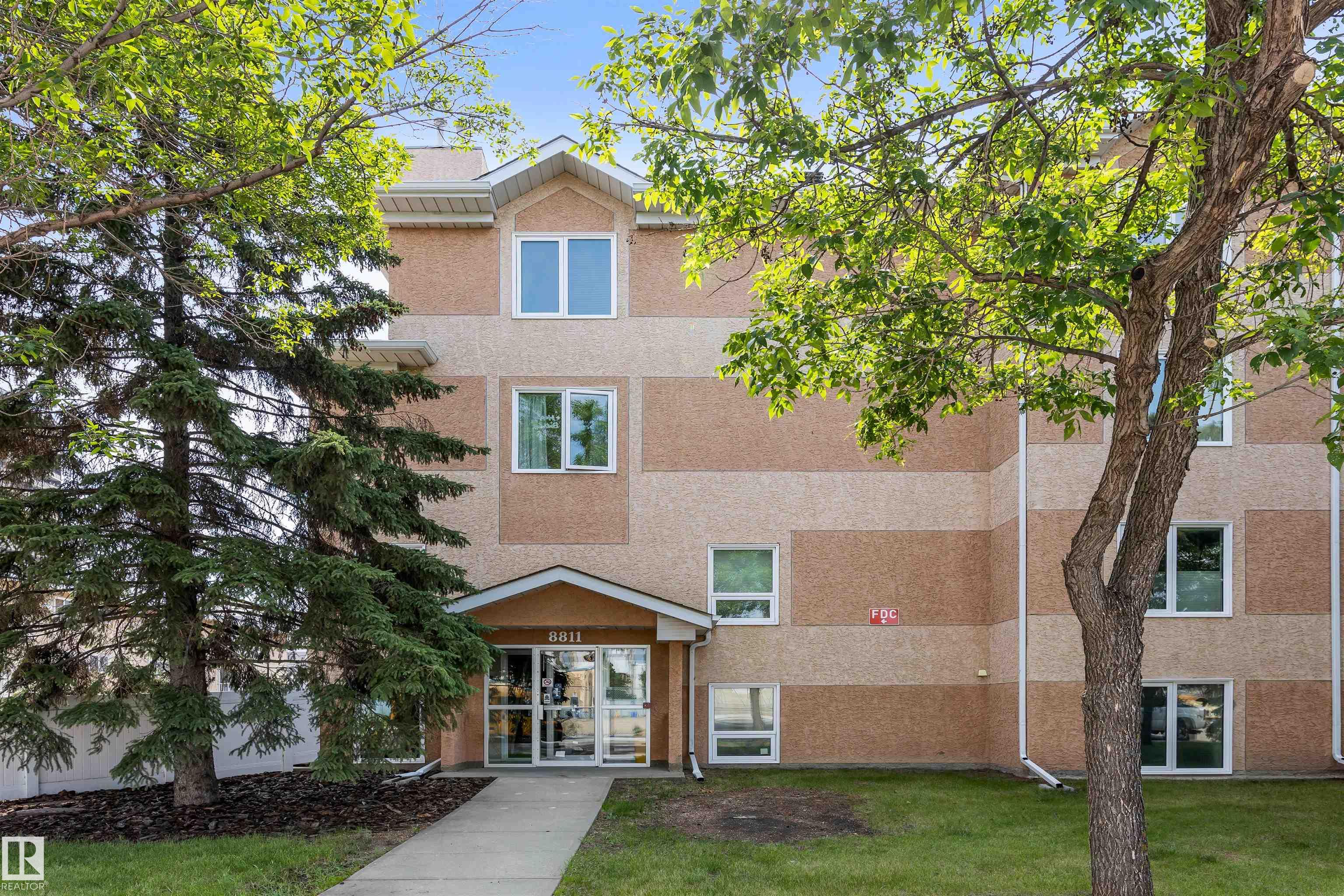 8811 106a Avenue Northwest #304, Edmonton, AB T5H 3Y7