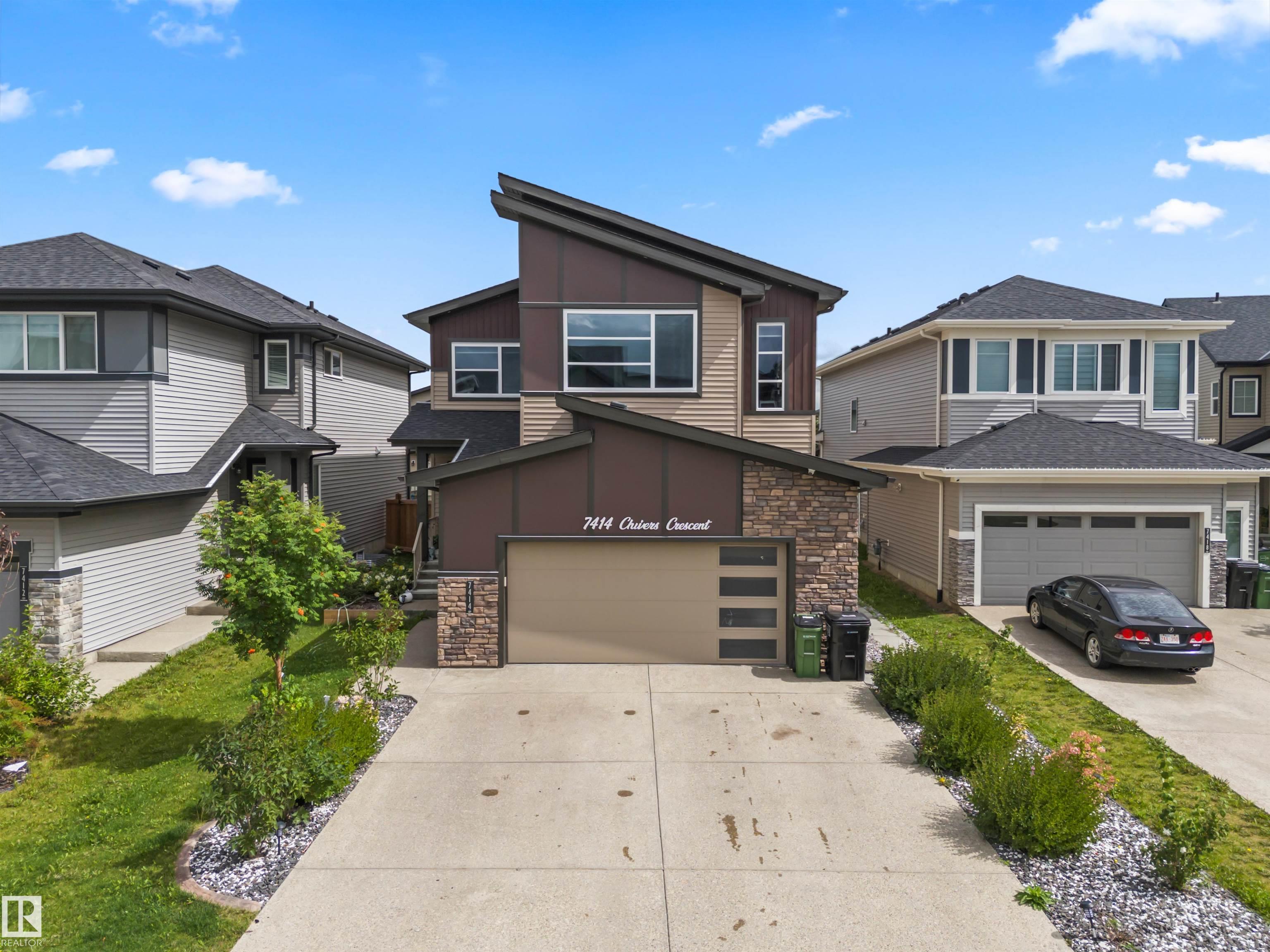 7414 Chivers Cres SW, Edmonton, AB T6W 4M2