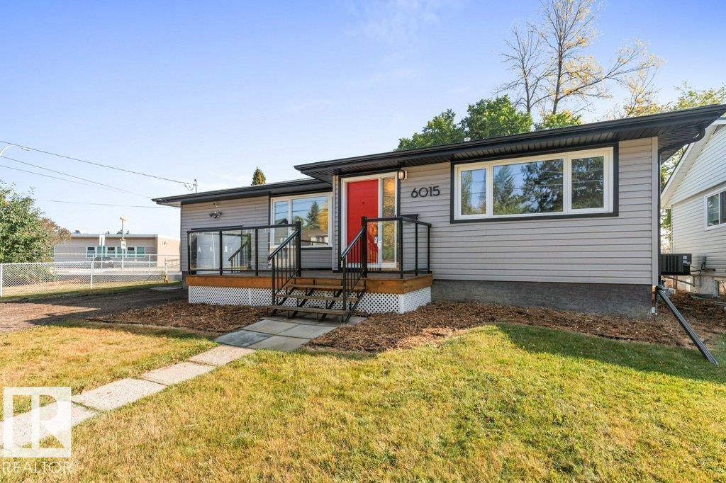 107 St Nw Unit 6015 St, Edmonton, AB T6H 2X9