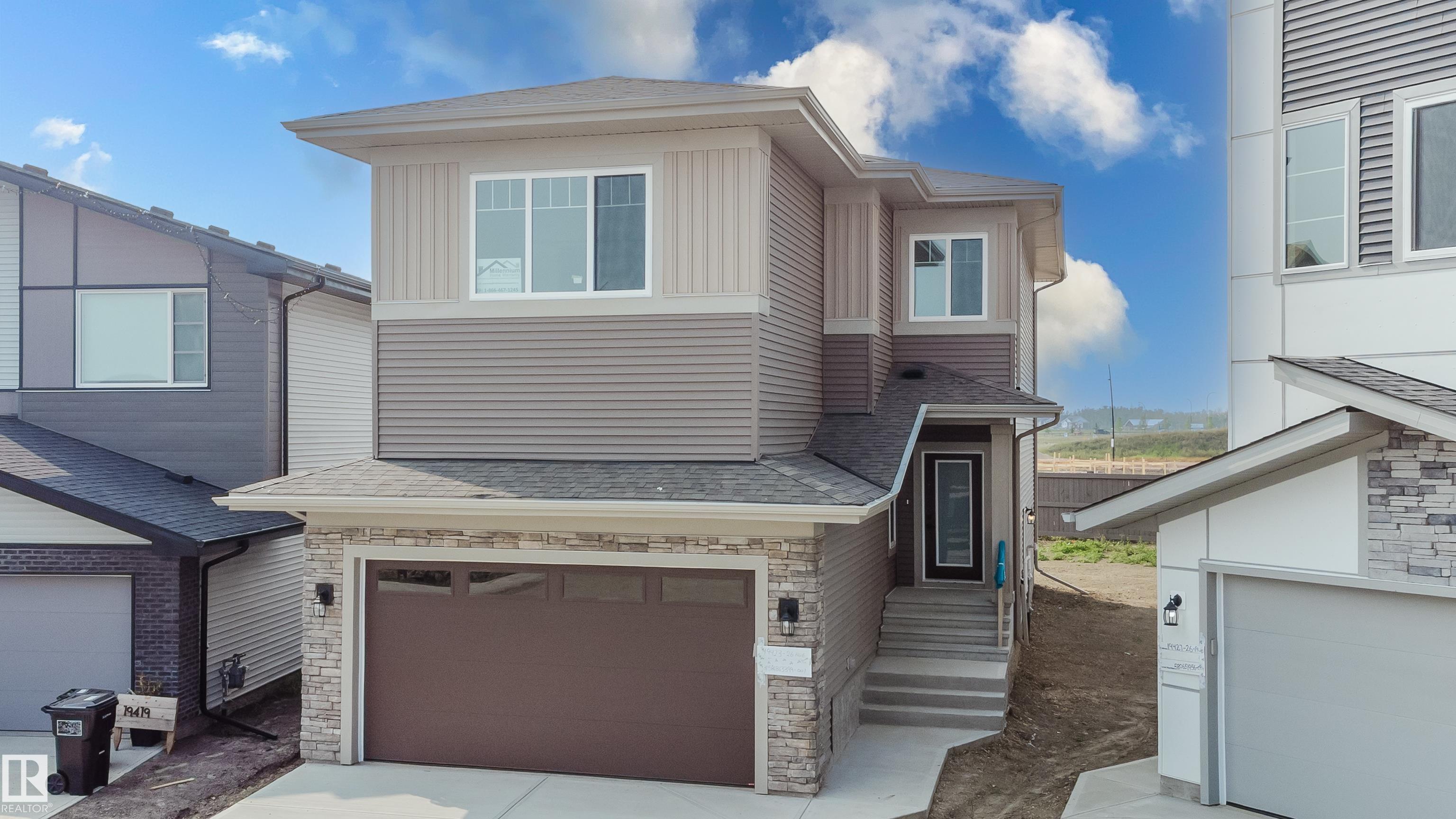 26 Av Nw Unit 19423 Ave, Edmonton, AB T6M 1P5