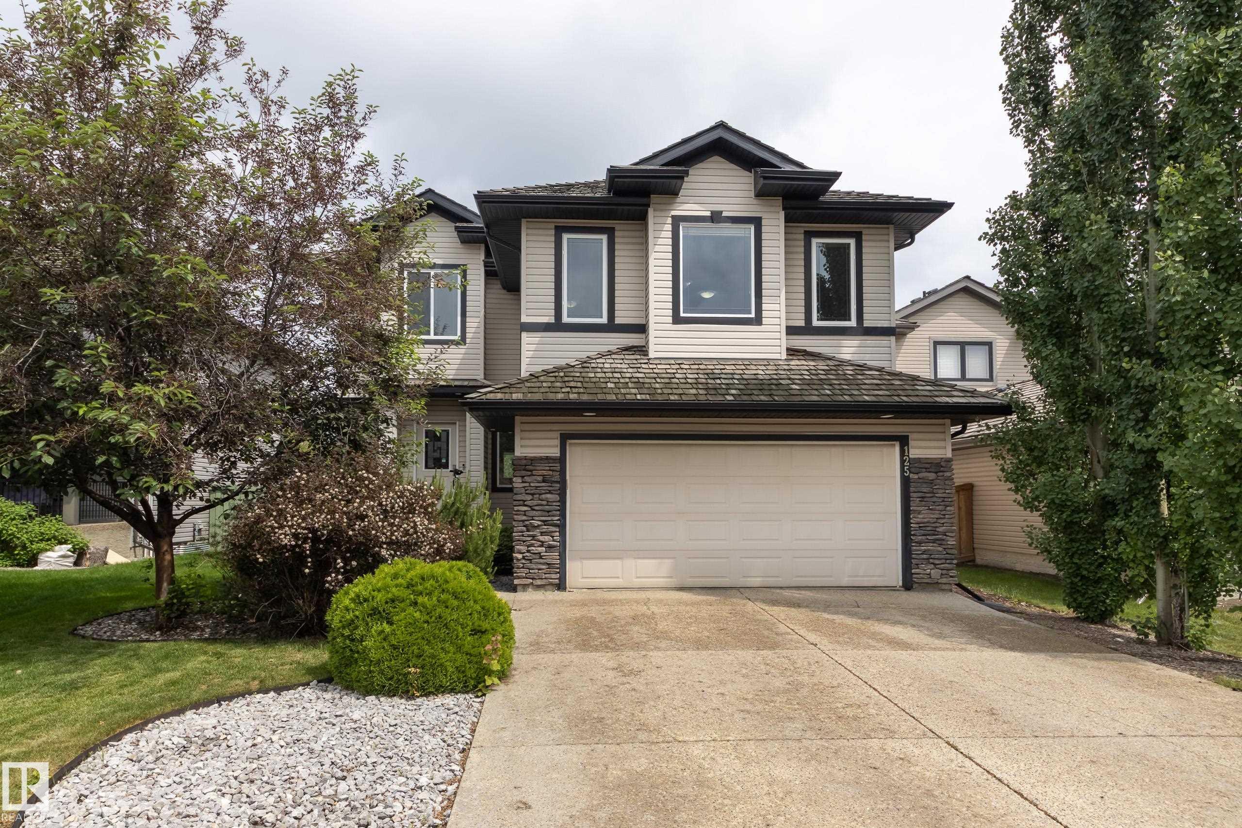 125 Weber Cl Close NW, Edmonton, AB T6M 0L4