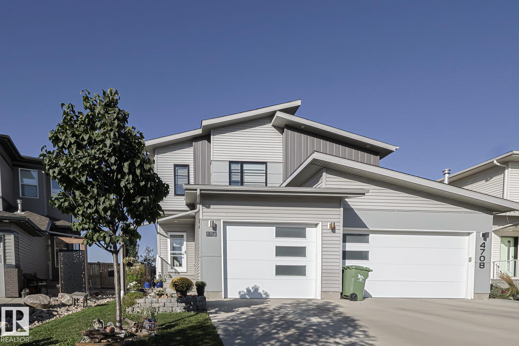 67 St Unit 4706 St, Beaumont, AB T4X 1Z9