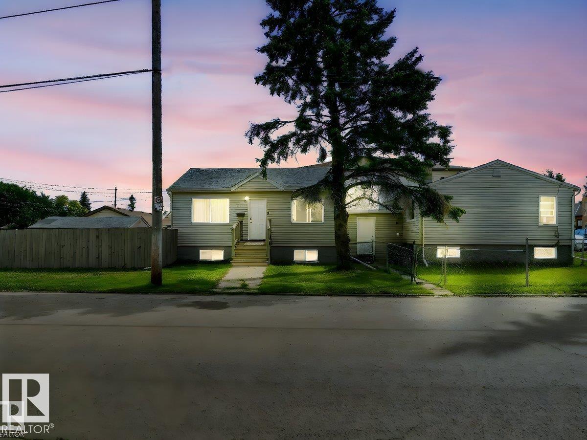 159 St Nw Unit 10345 St, Edmonton, AB T5P 3A5