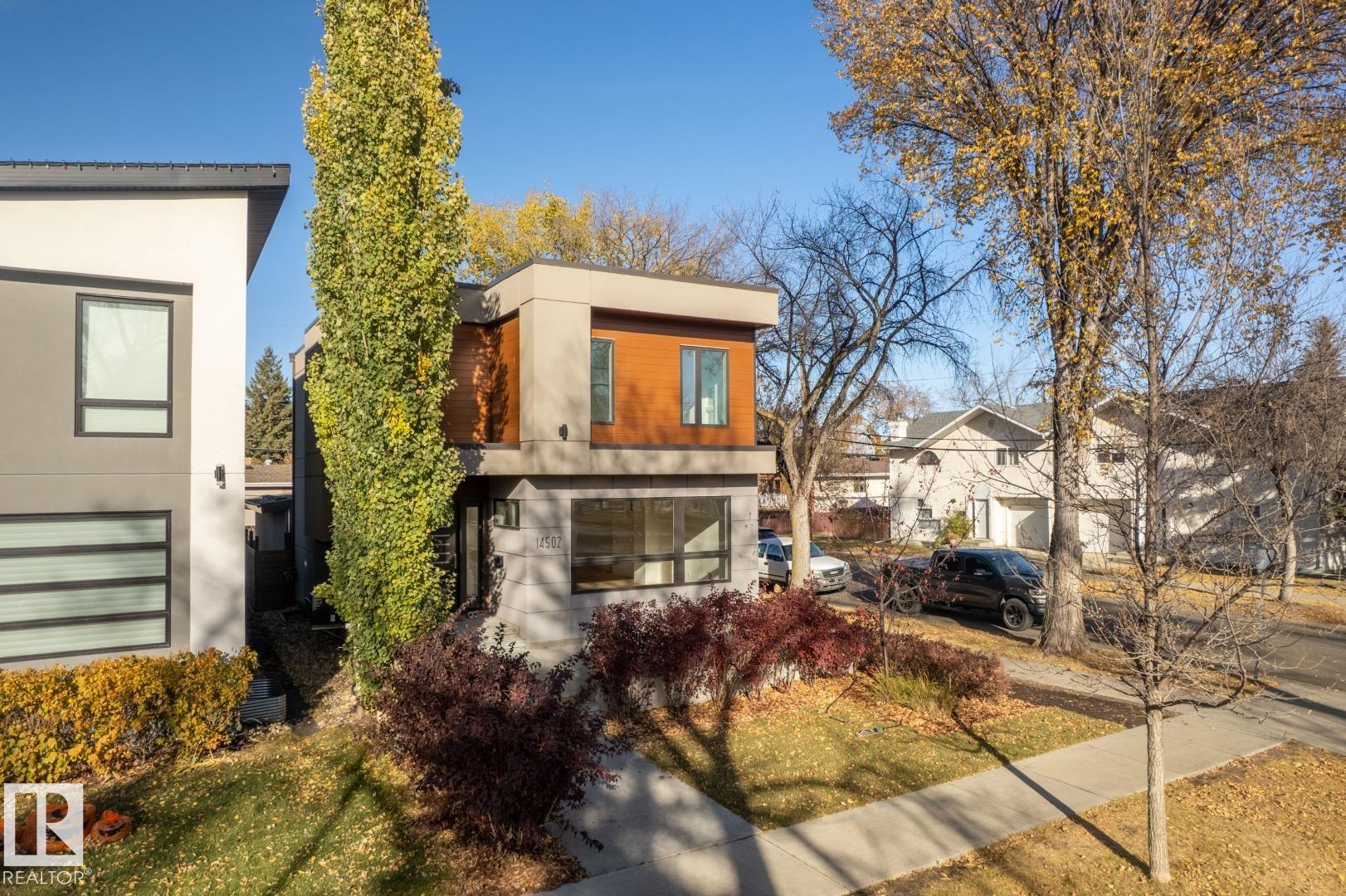 103 Av Nw Unit 14502 Ave, Edmonton, AB T5W 0T4