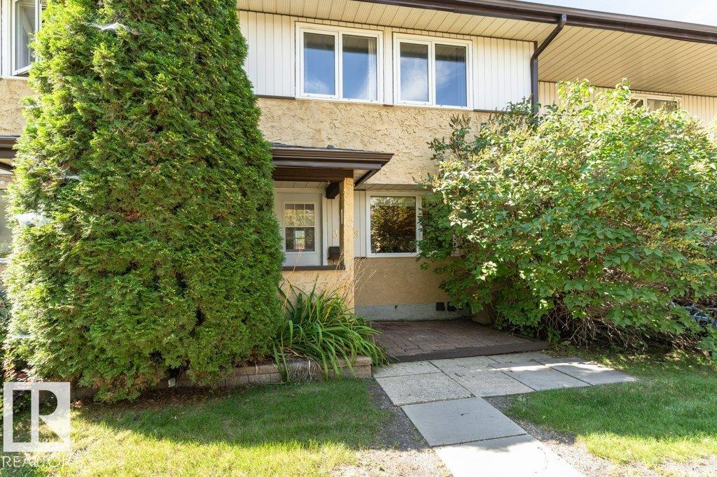 139 Av Nw Unit 3299 Ave, Edmonton, AB T5Y 1T2
