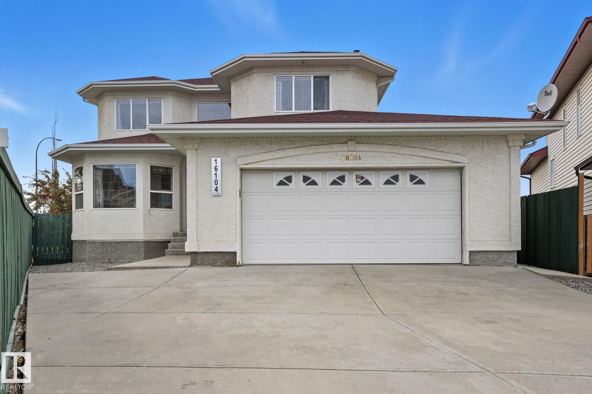 81 St Nw Unit 16104 St, Edmonton, AB T5Z 3E4