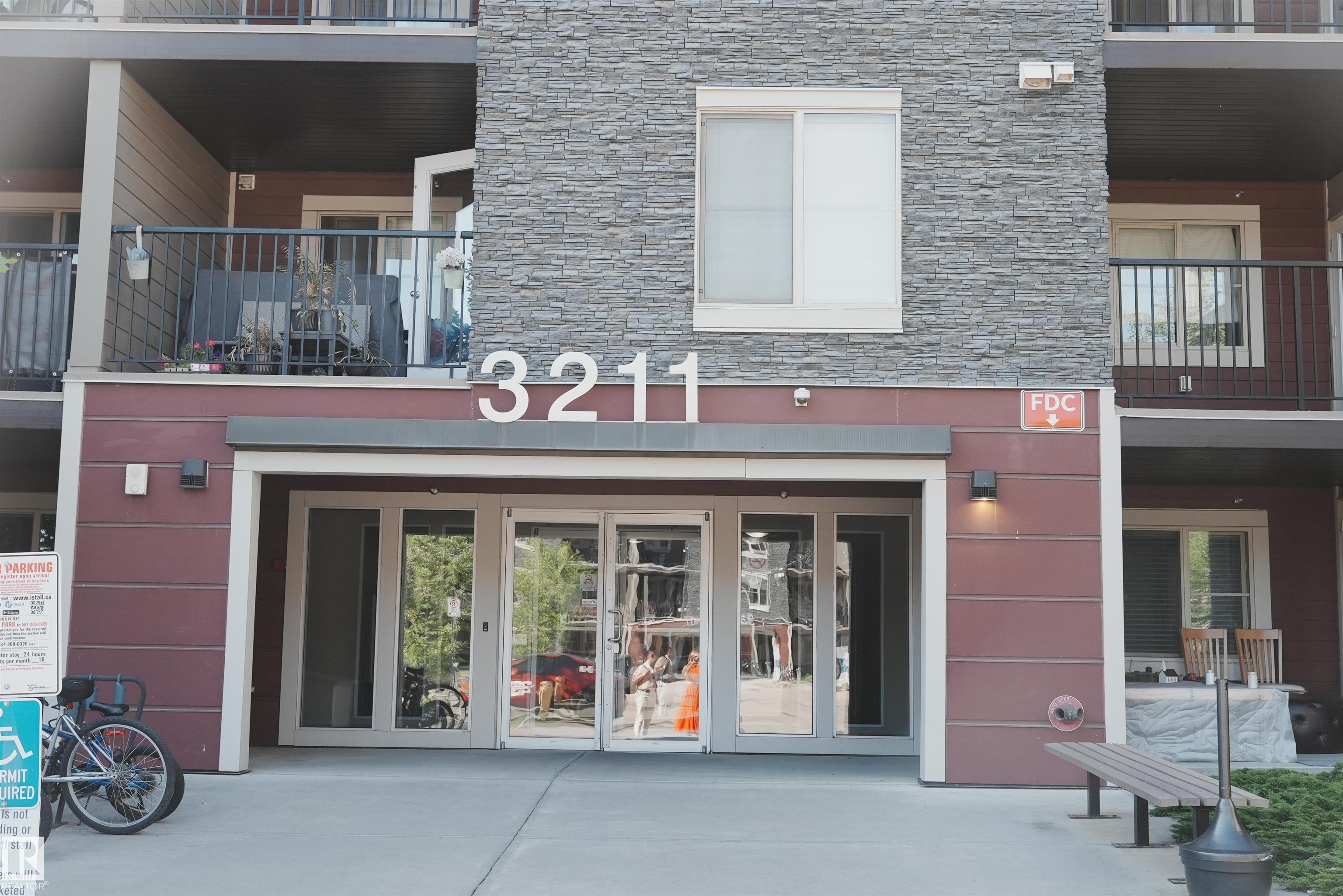 3211 James Mowatt Trail Southwest #313, Edmonton, AB T6W 3L6