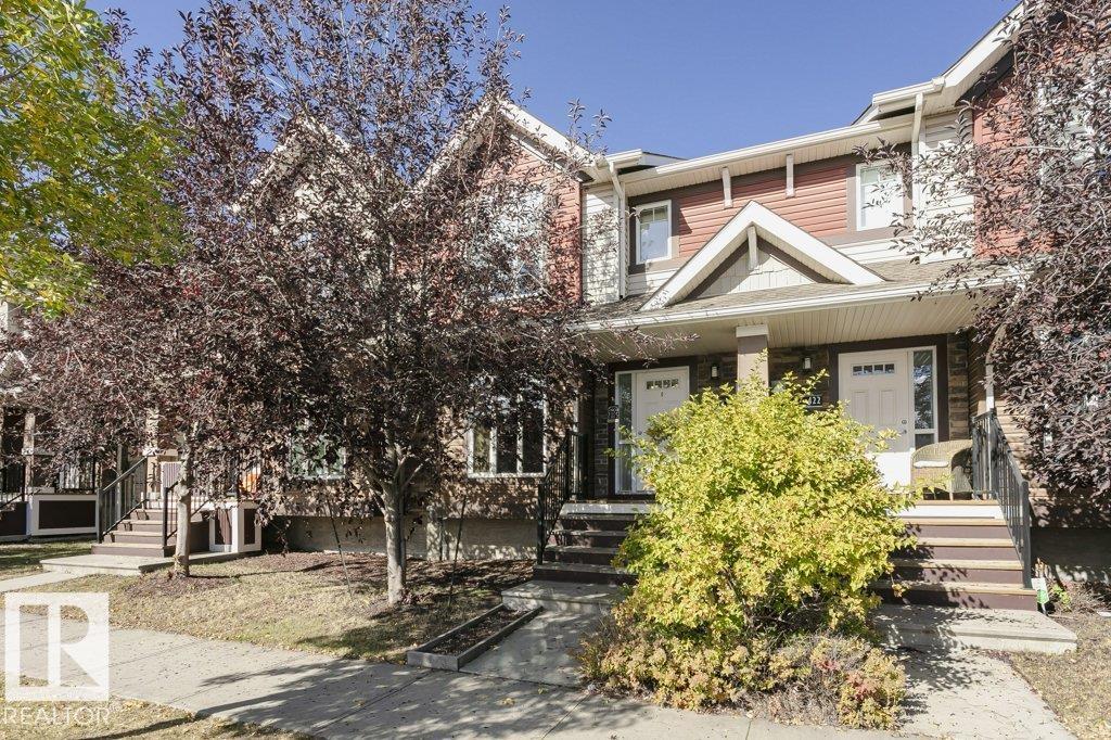 424 Chappelle Dr SW, Edmonton, AB T6W 0Z3