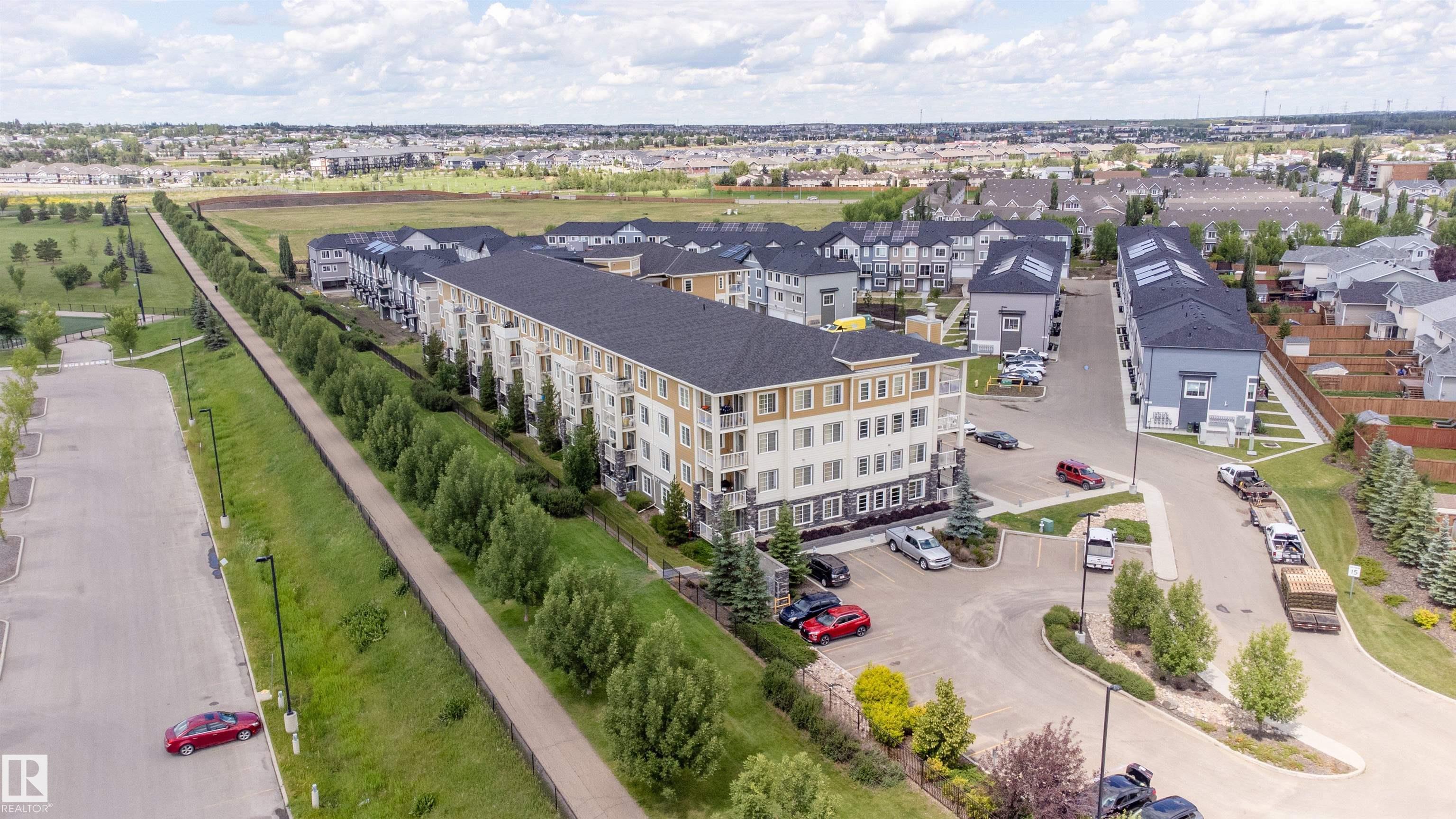 3670 139 Avenue Northwest #207, Edmonton, AB T5Y 2N5