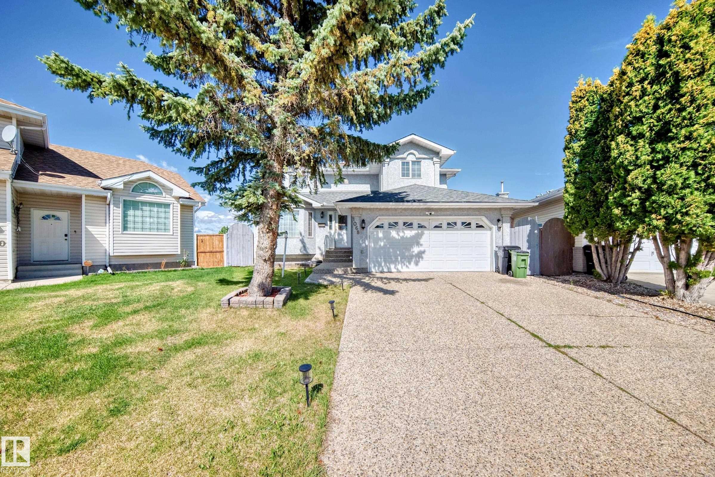 1068 James Cr Cres NW, Edmonton, AB T6L 6P6