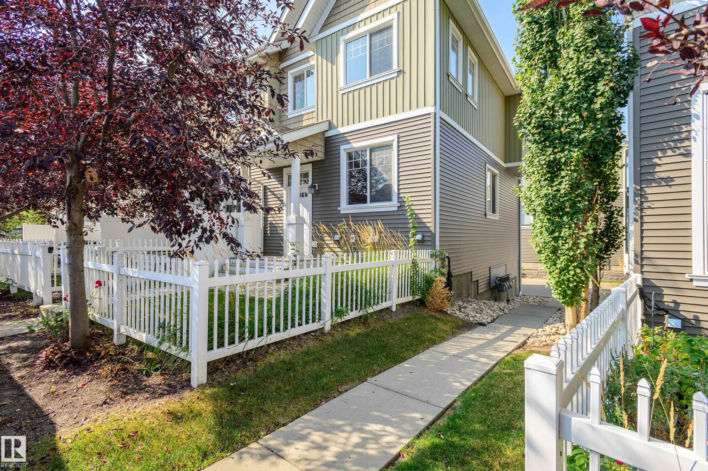 4050 Savaryn Drive Southwest #27, Edmonton, AB T6X 1R8