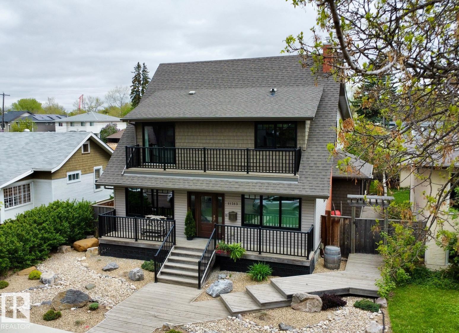 127 St Nw Unit 11313 St, Edmonton, AB T5M 0T9