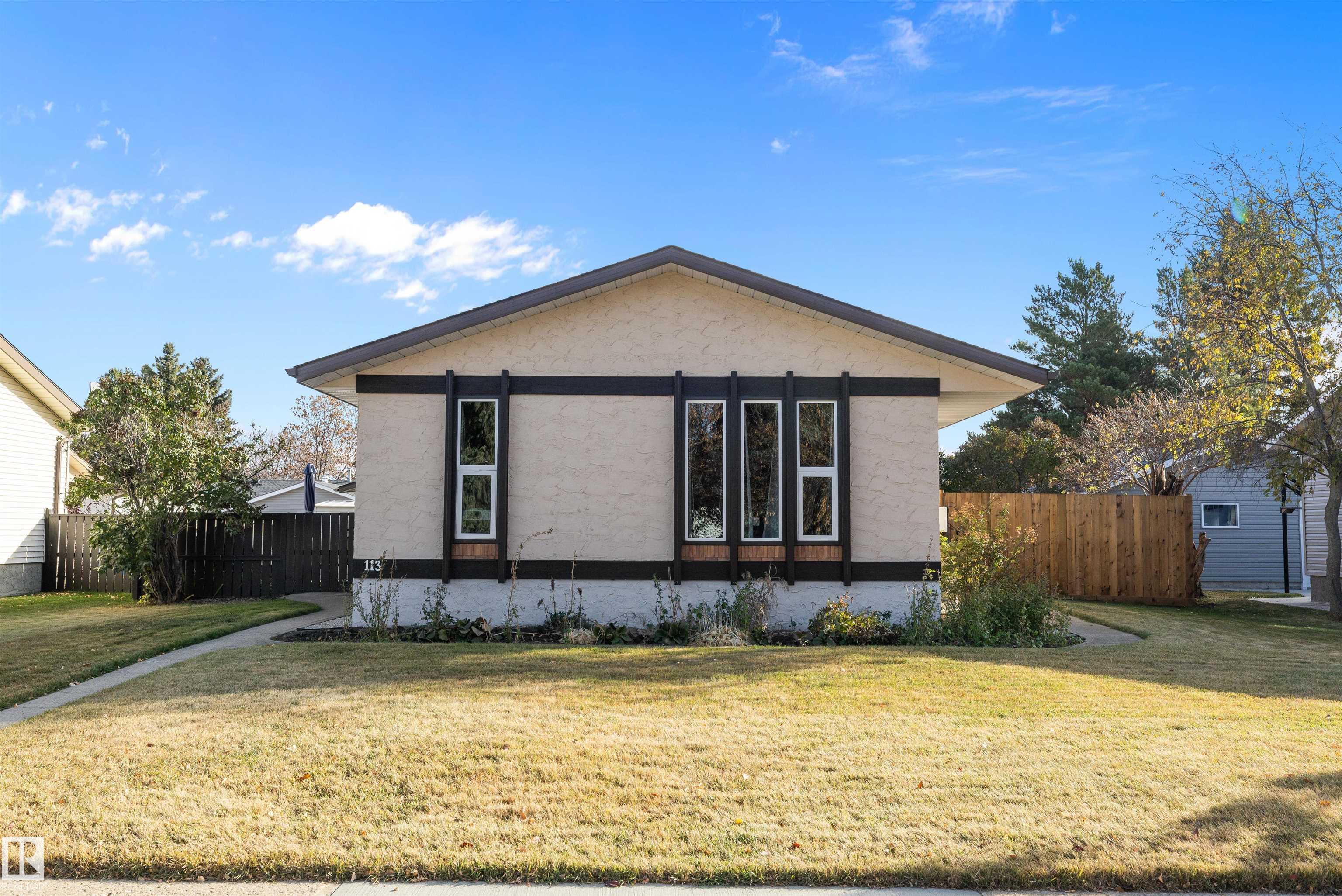113 Elm Cr Cres, Wetaskiwin, AB T9A 2C7