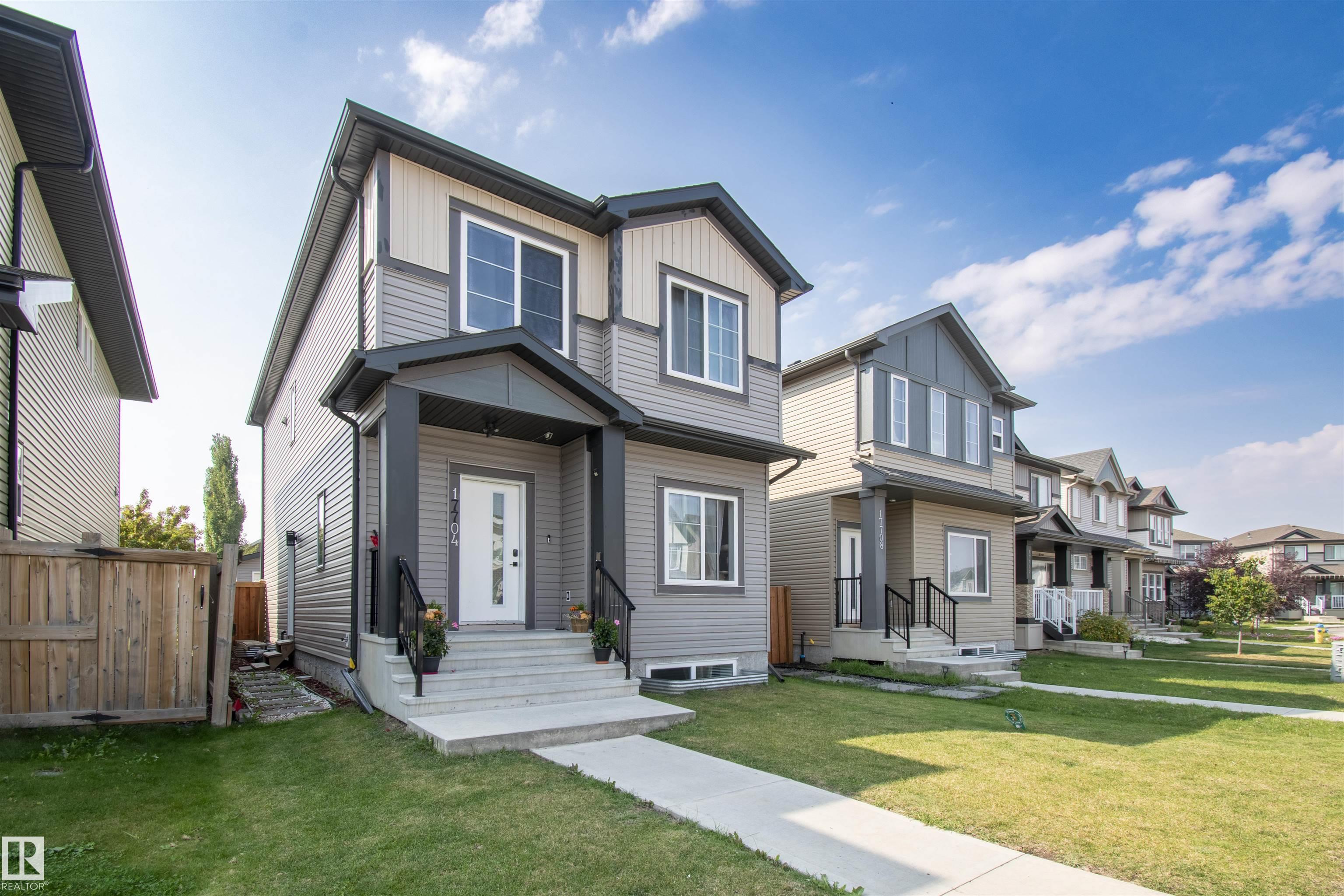 59 St Nw Unit 17704 St, Edmonton, AB T5Y 0W8