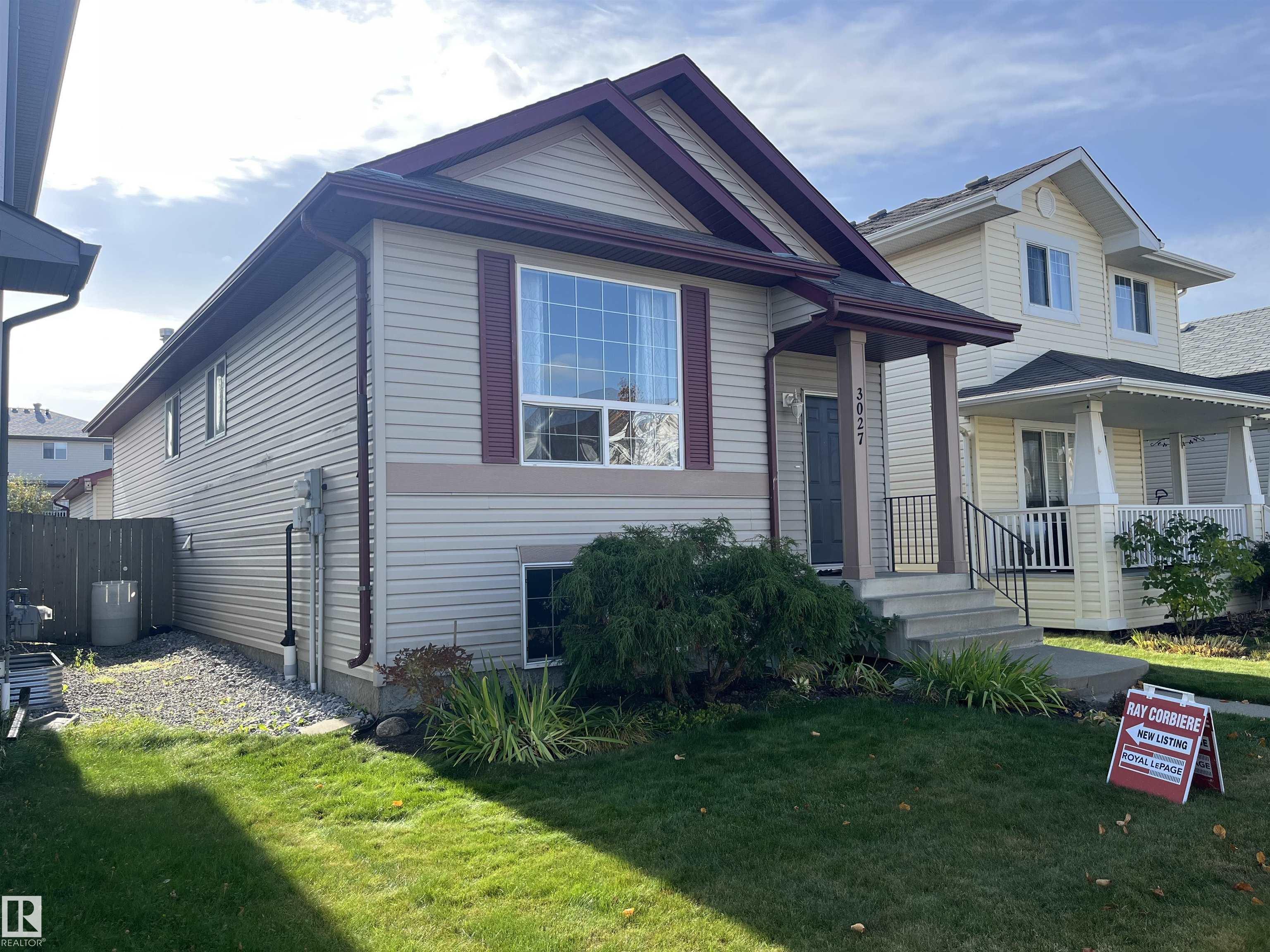 32 Av Nw Unit 3027 Ave, Edmonton, AB T6T 1X1