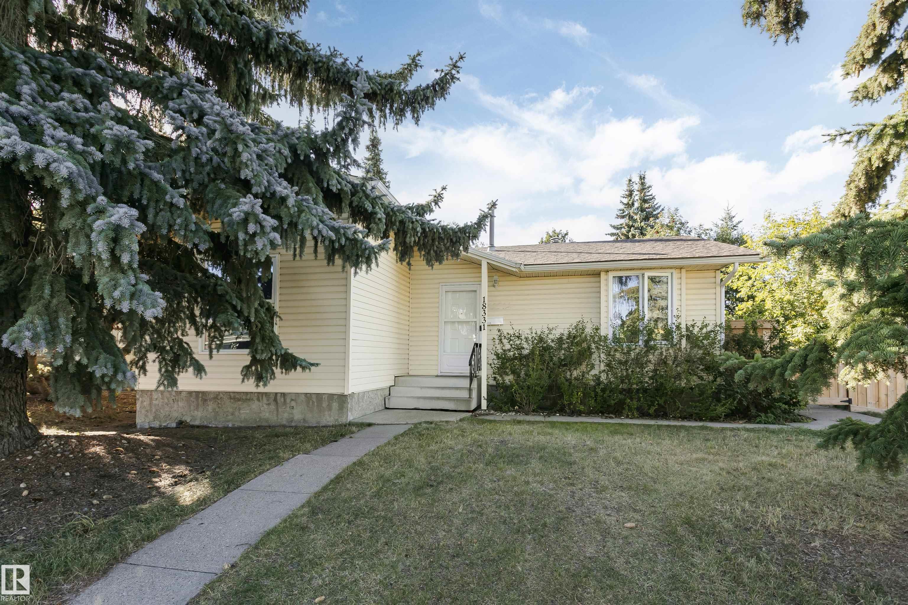 68 Av Nw Unit 18331 Ave, Edmonton, AB T5T 2H5