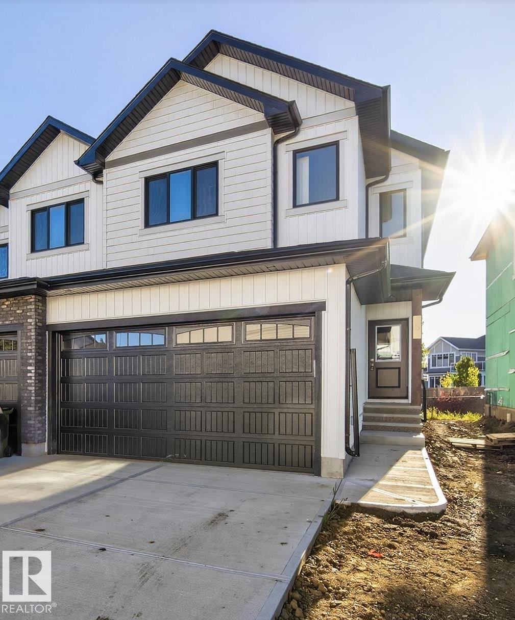 5122 213a Street Northwest #5, Edmonton, AB T6M 0K7