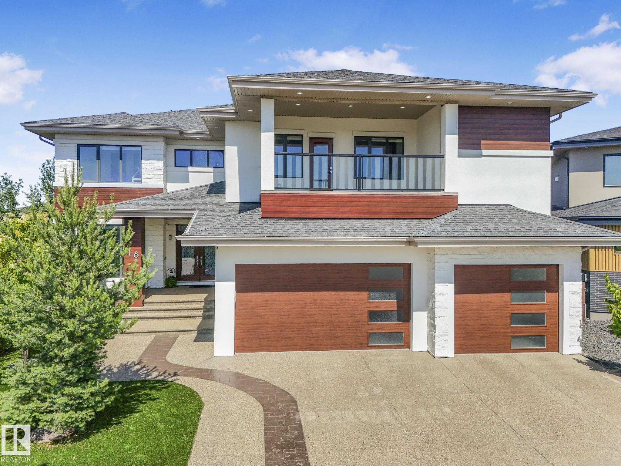 1118 Wahl Pl NW, Edmonton, AB T6W 3G6
