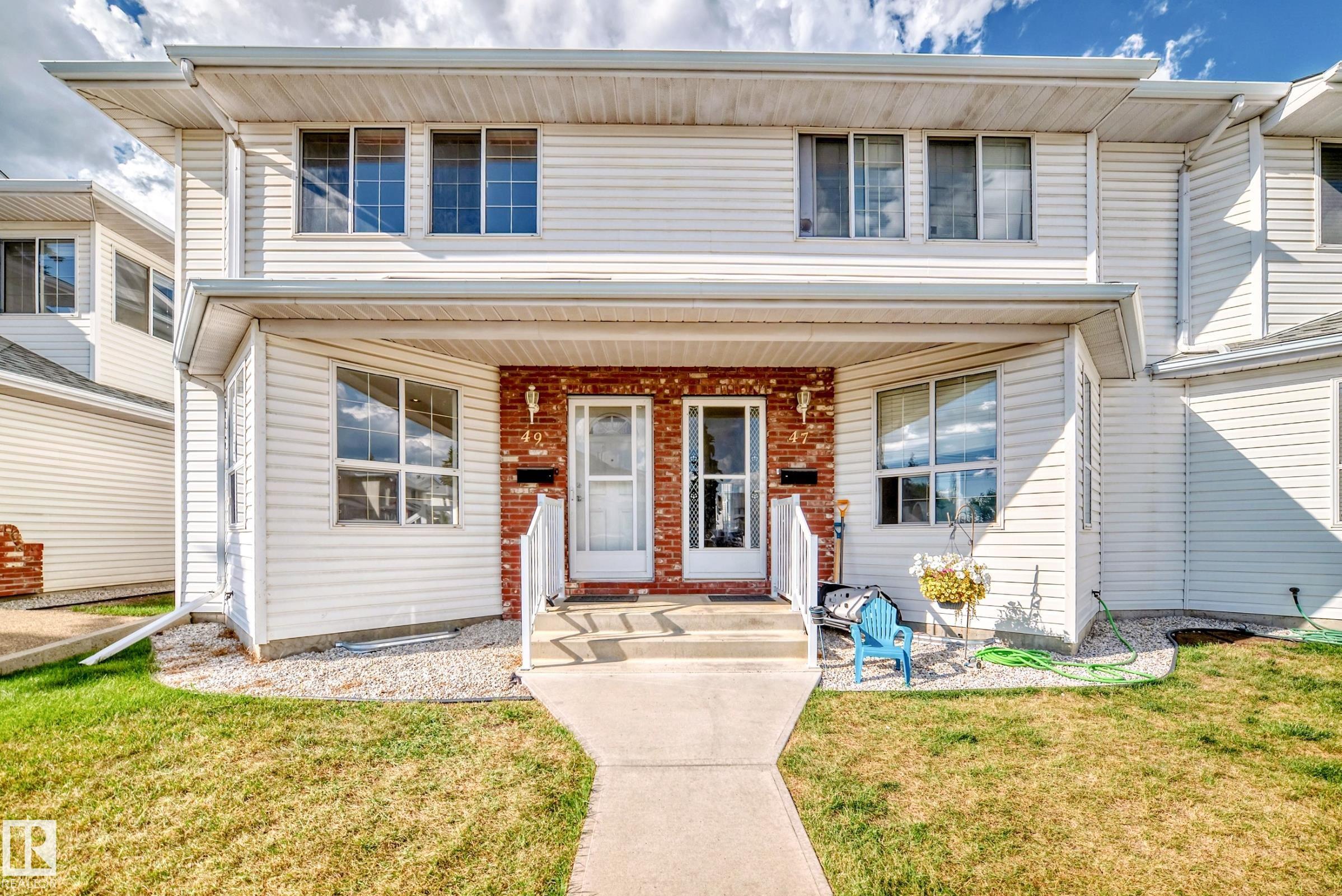 1033 Youville Drive West Northwest #49, Edmonton, AB T6L 6V9