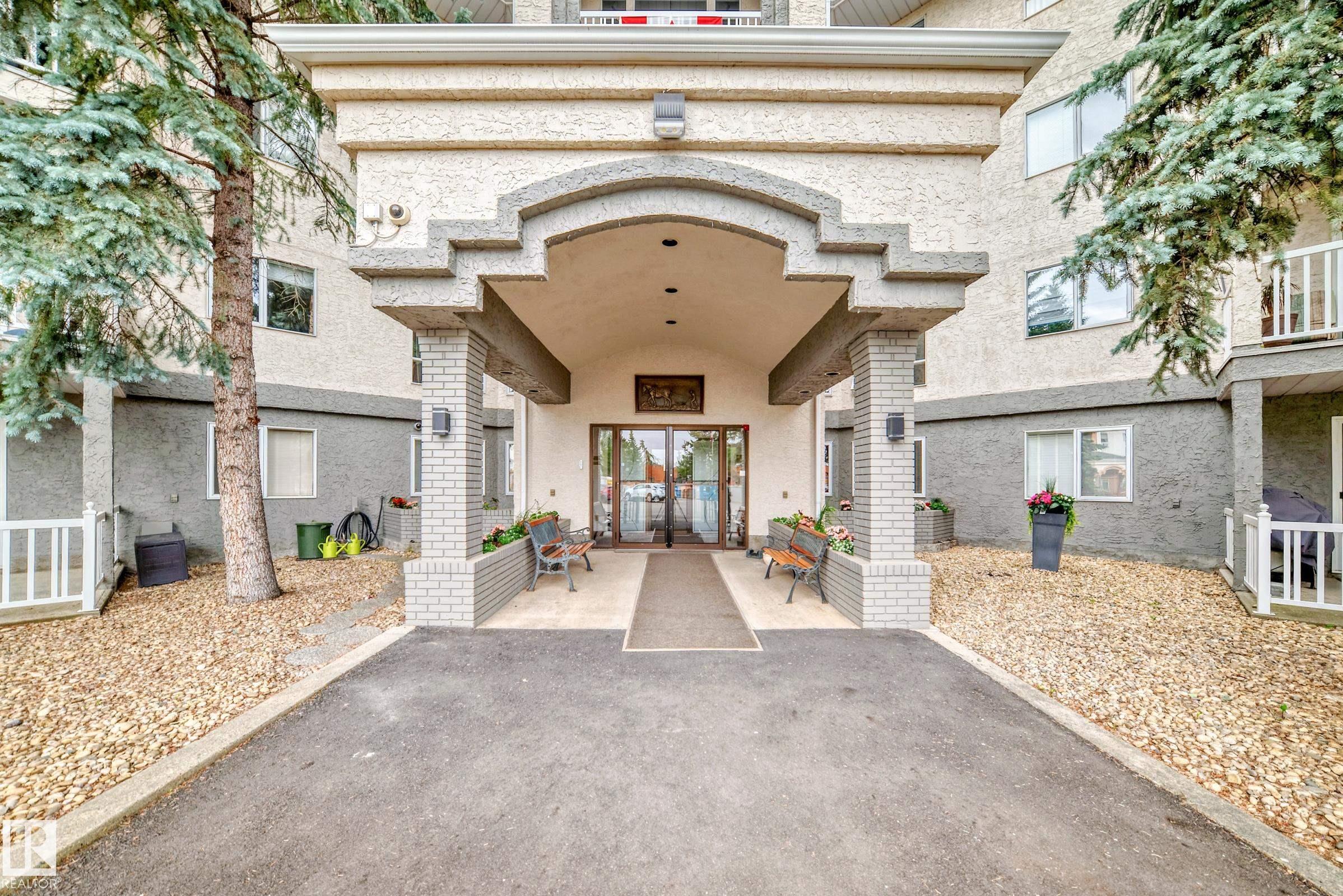 10915 21 Avenue Northwest #211, Edmonton, AB T6J 6X2