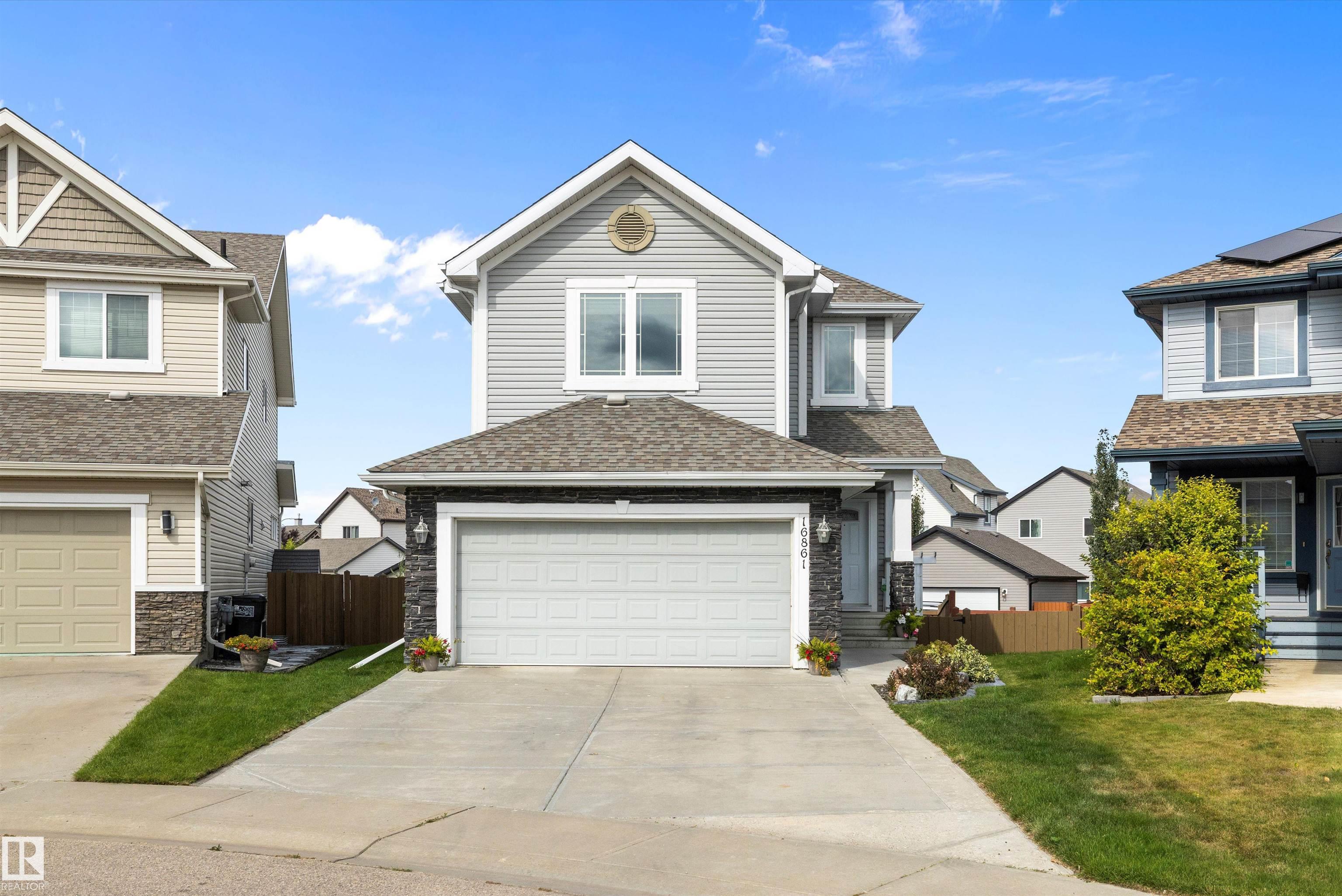 58 St Nw Unit 16861 St #a, Edmonton, AB T5Y 0N1
