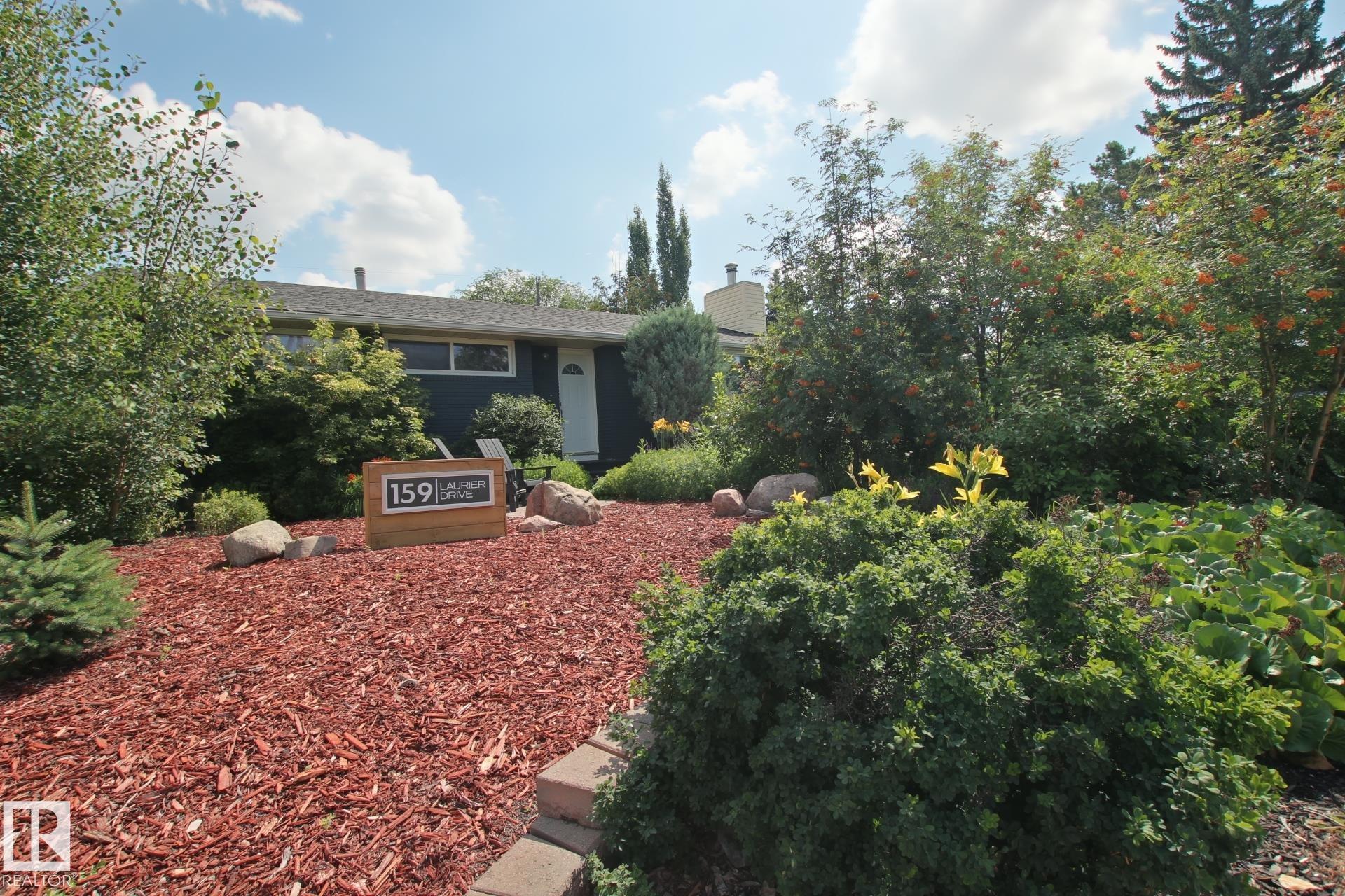 159 Laurier Dr NW, Edmonton, AB T5R 5P9