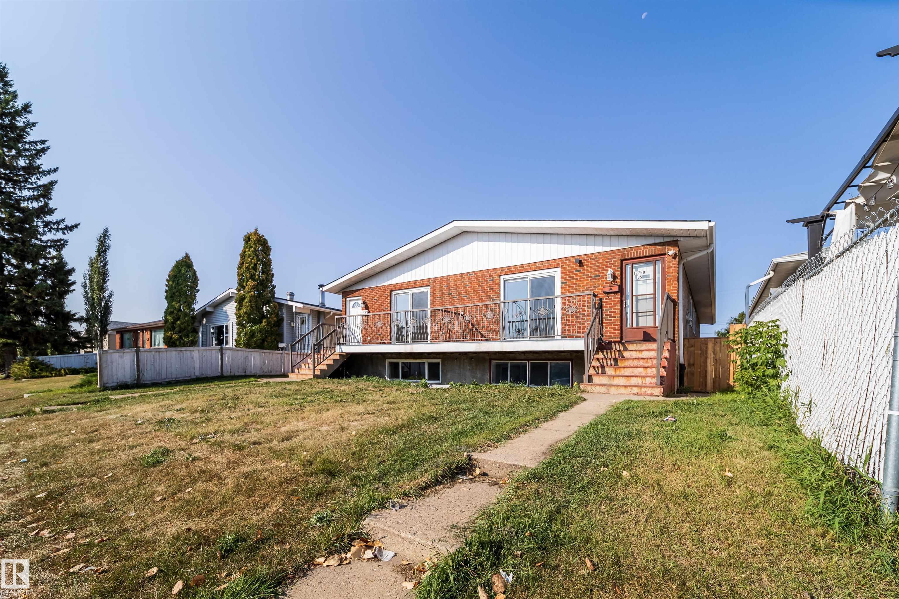 1274850 85 St NW, Edmonton, AB T5E 2Y7
