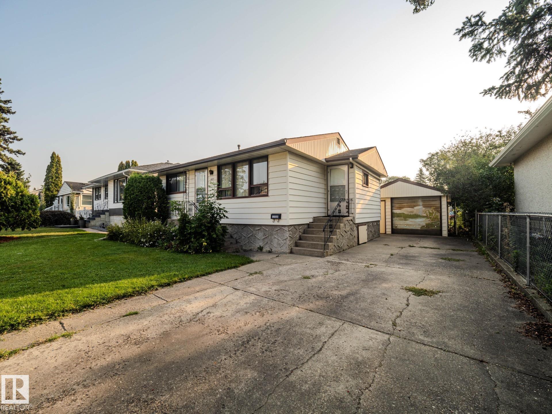 150 St Nw Unit 9021 St, Edmonton, AB T5R 1E8