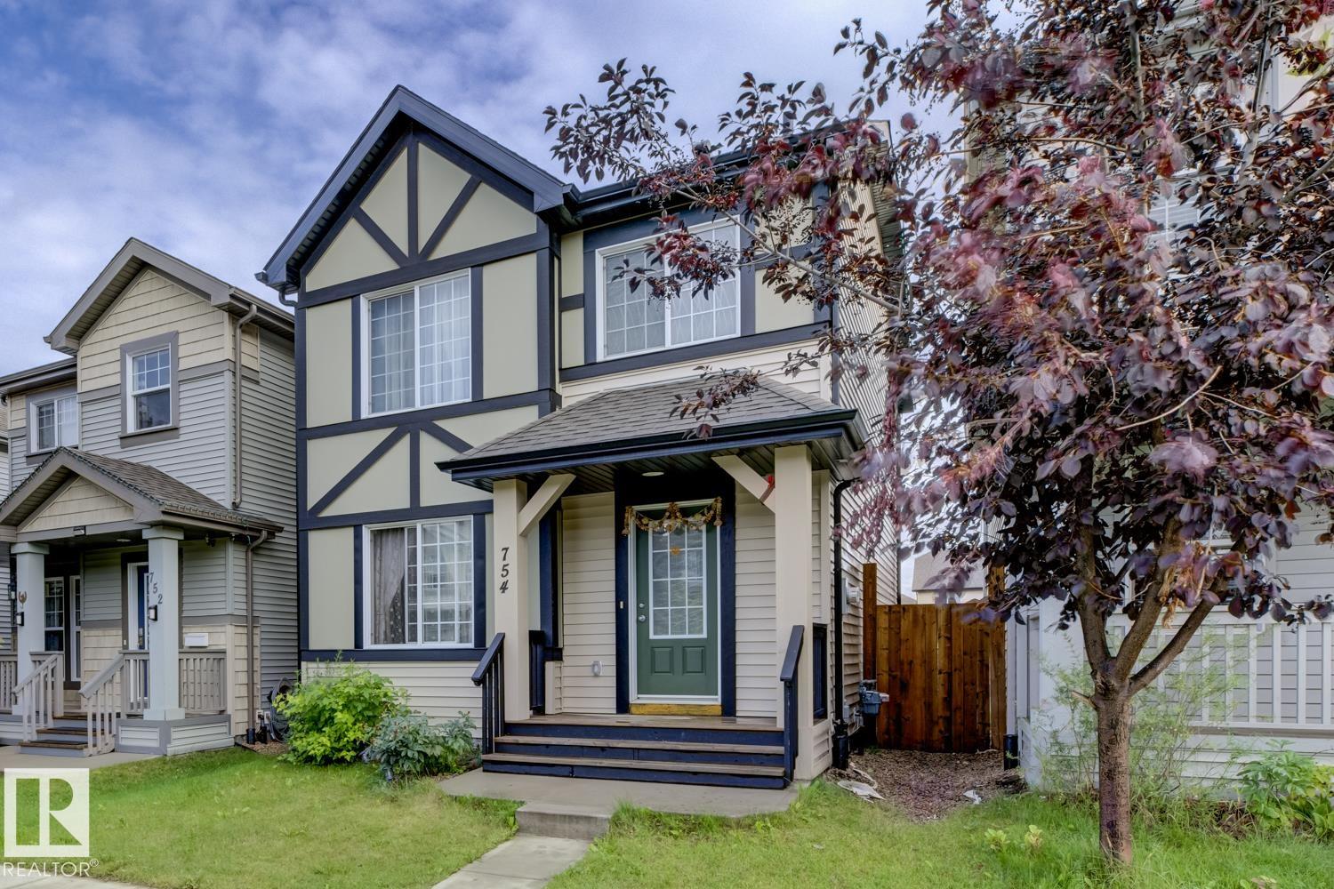 754 Eagleson Cr Cres NW, Edmonton, AB T6M 0V2