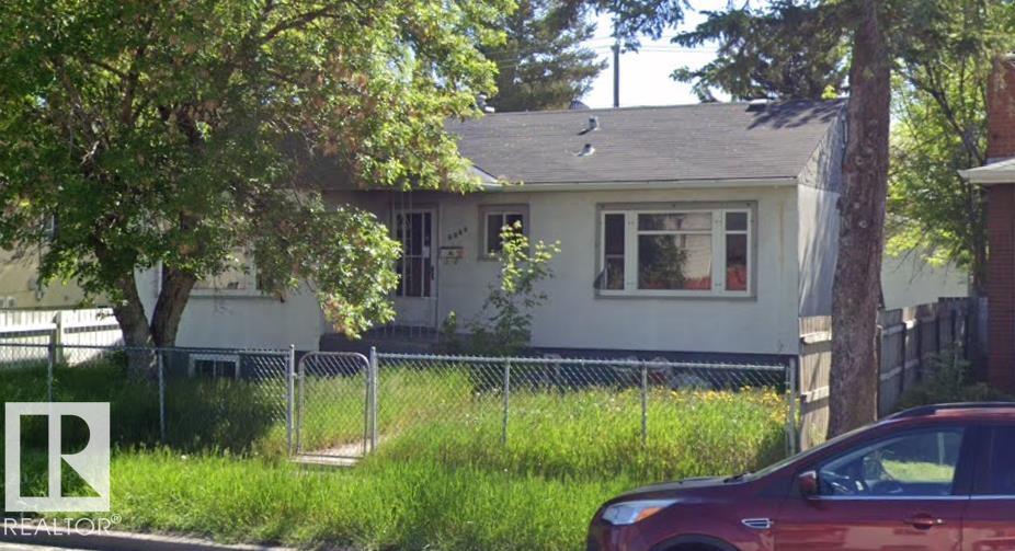 3520 Centre St, Calgary, AB T2E 2Y1