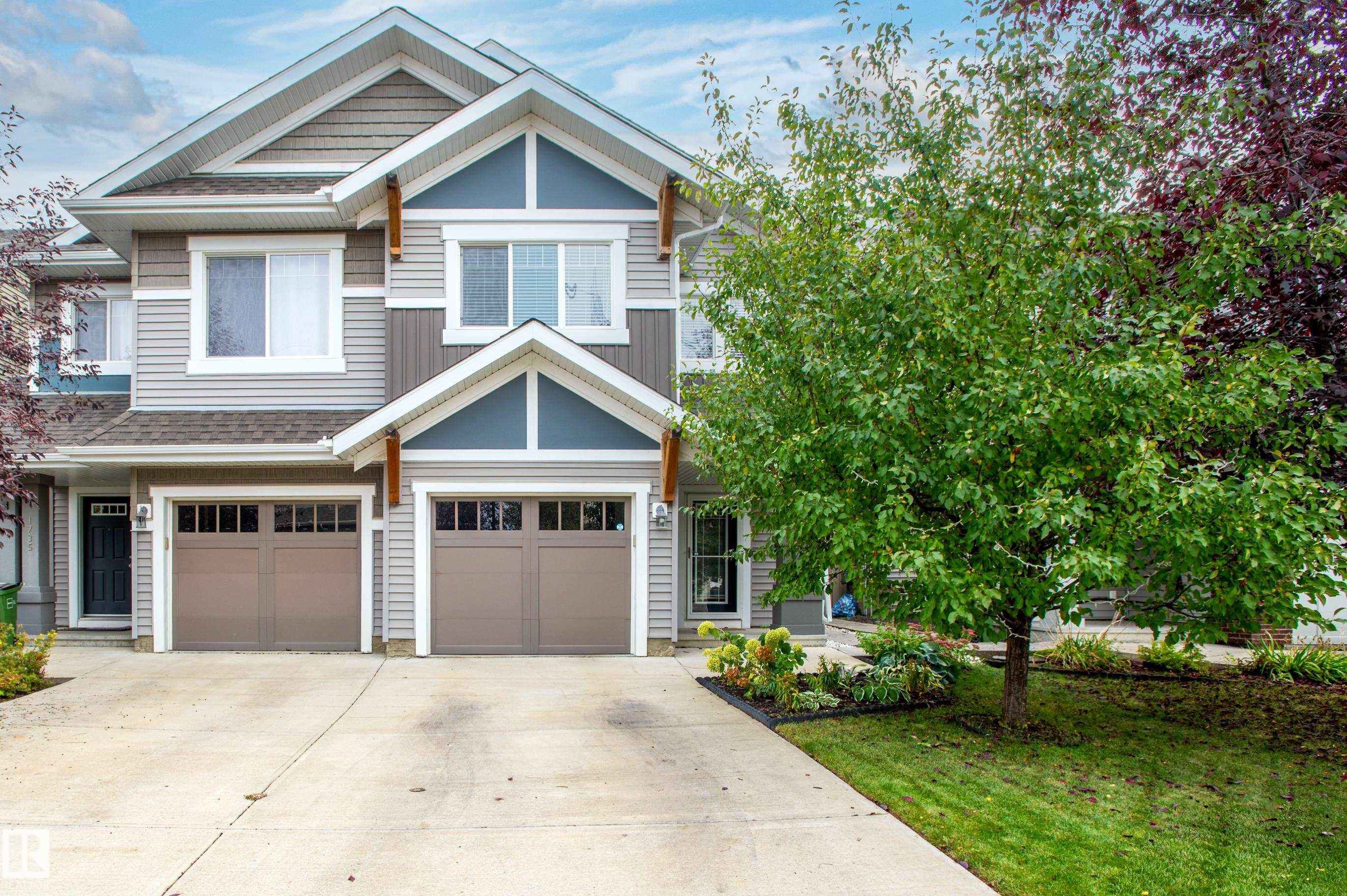 1737 Chapman Way SW, Edmonton, AB T6W 2E8