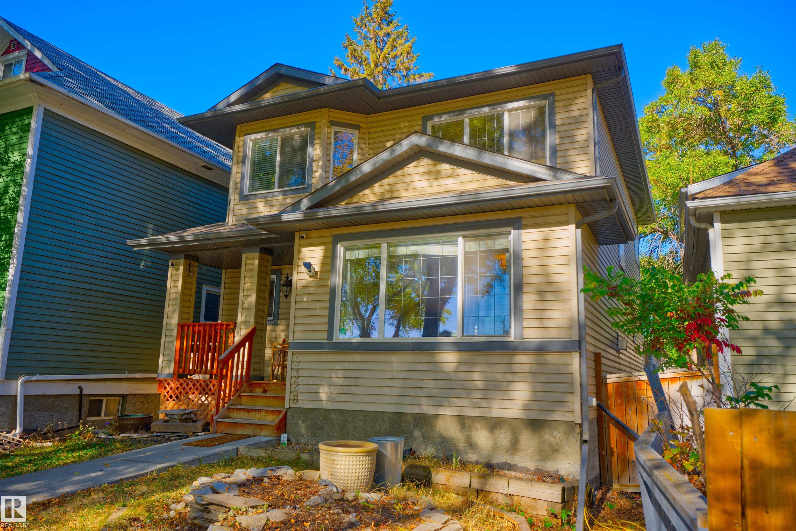 107 Av Nw Unit 9328 Ave, Edmonton, AB T5H 0T5