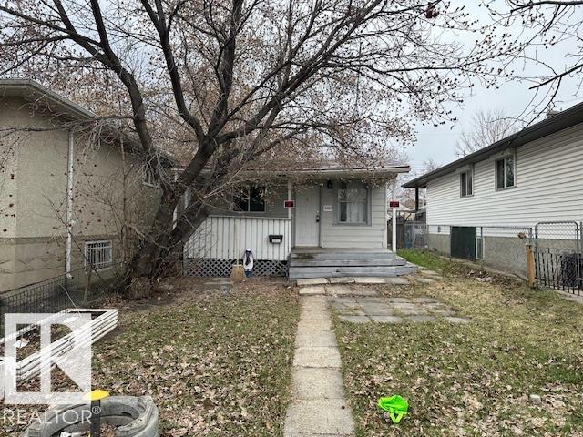 110 Av Nw Unit 9423 Ave, Edmonton, AB T5H 1H2