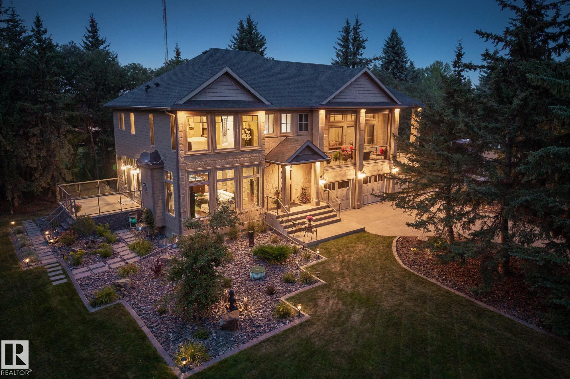 26028 Meadowview Dr, Rural Sturgeon County, AB T8T 0K8