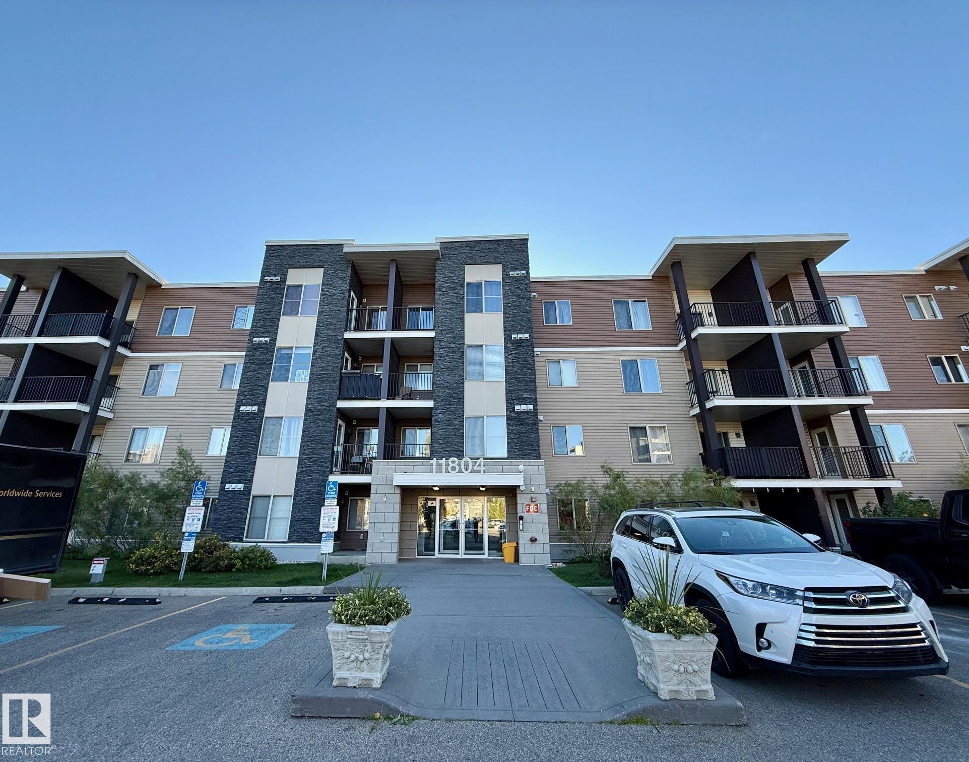 11804 22 Avenue Southwest #402, Edmonton, AB T6W 2A2