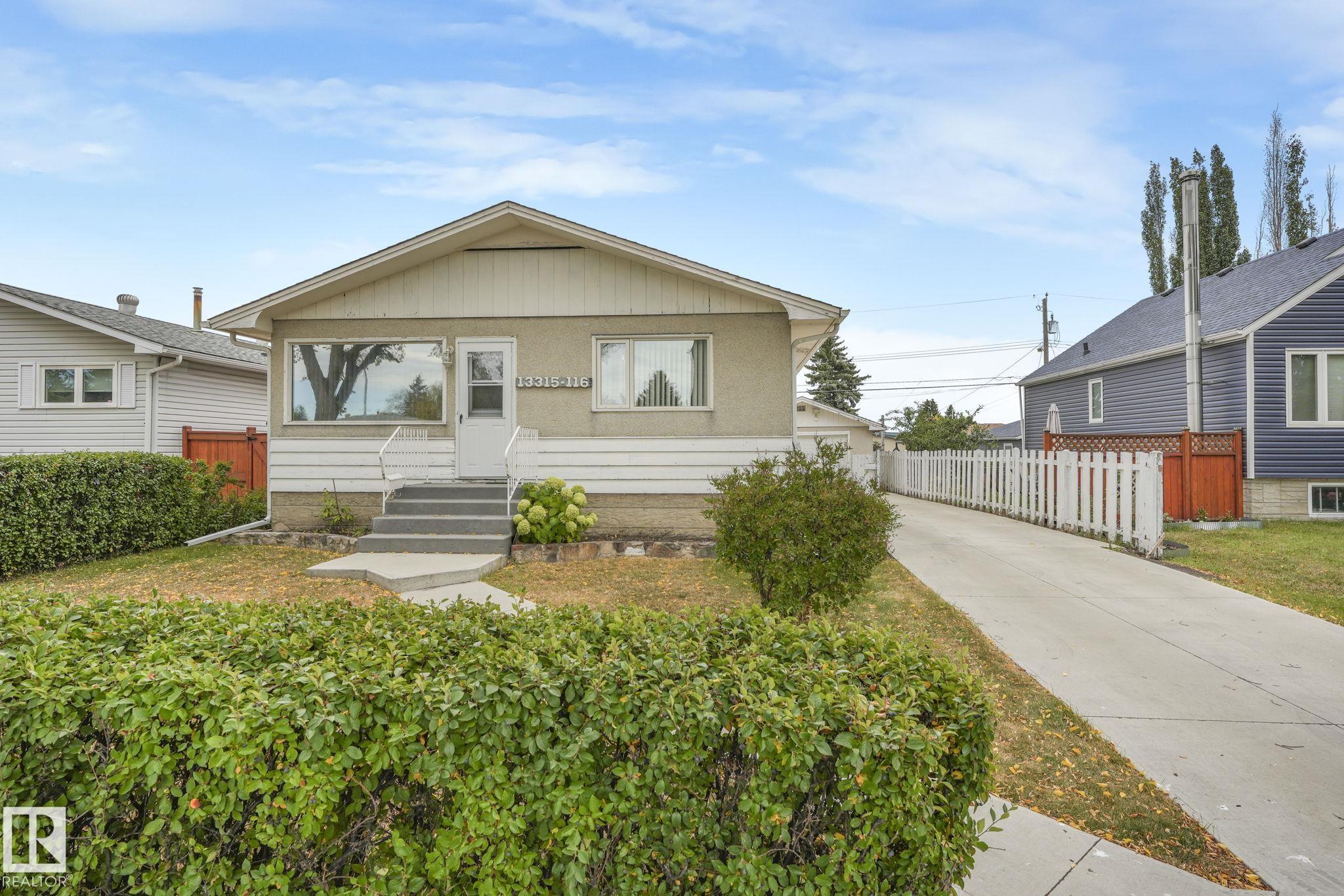 116 St Nw Unit 13315 St, Edmonton, AB T5E 5H8