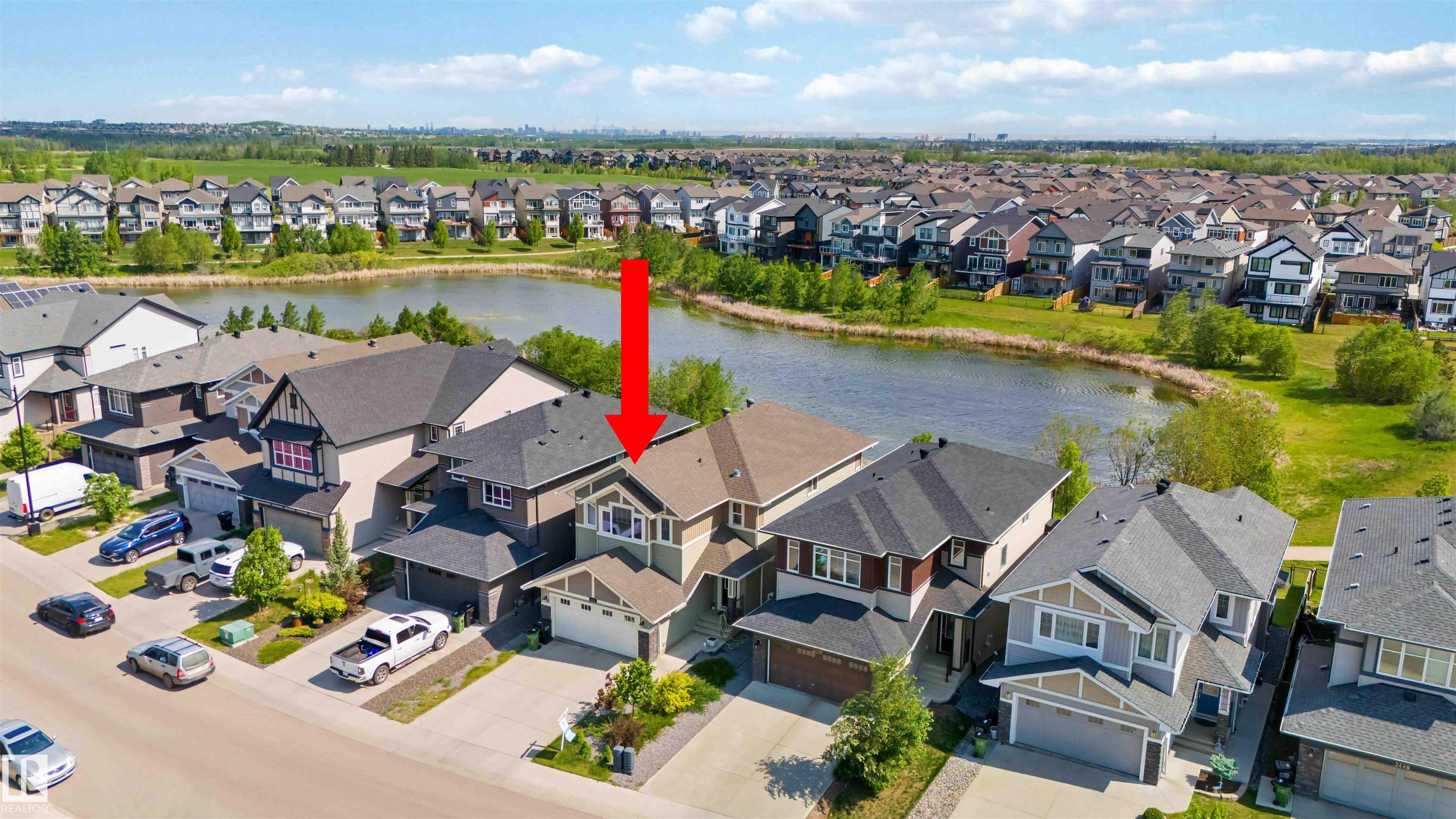 3434 Parker Loop SW, Edmonton, AB T6W 2W9
