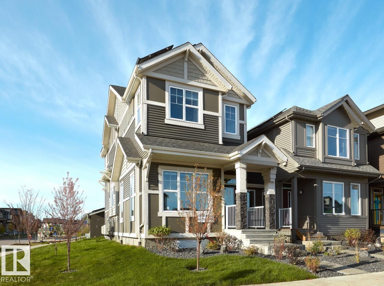 35 Av Sw Unit 11977 Ave, Edmonton, AB T6W 3L9