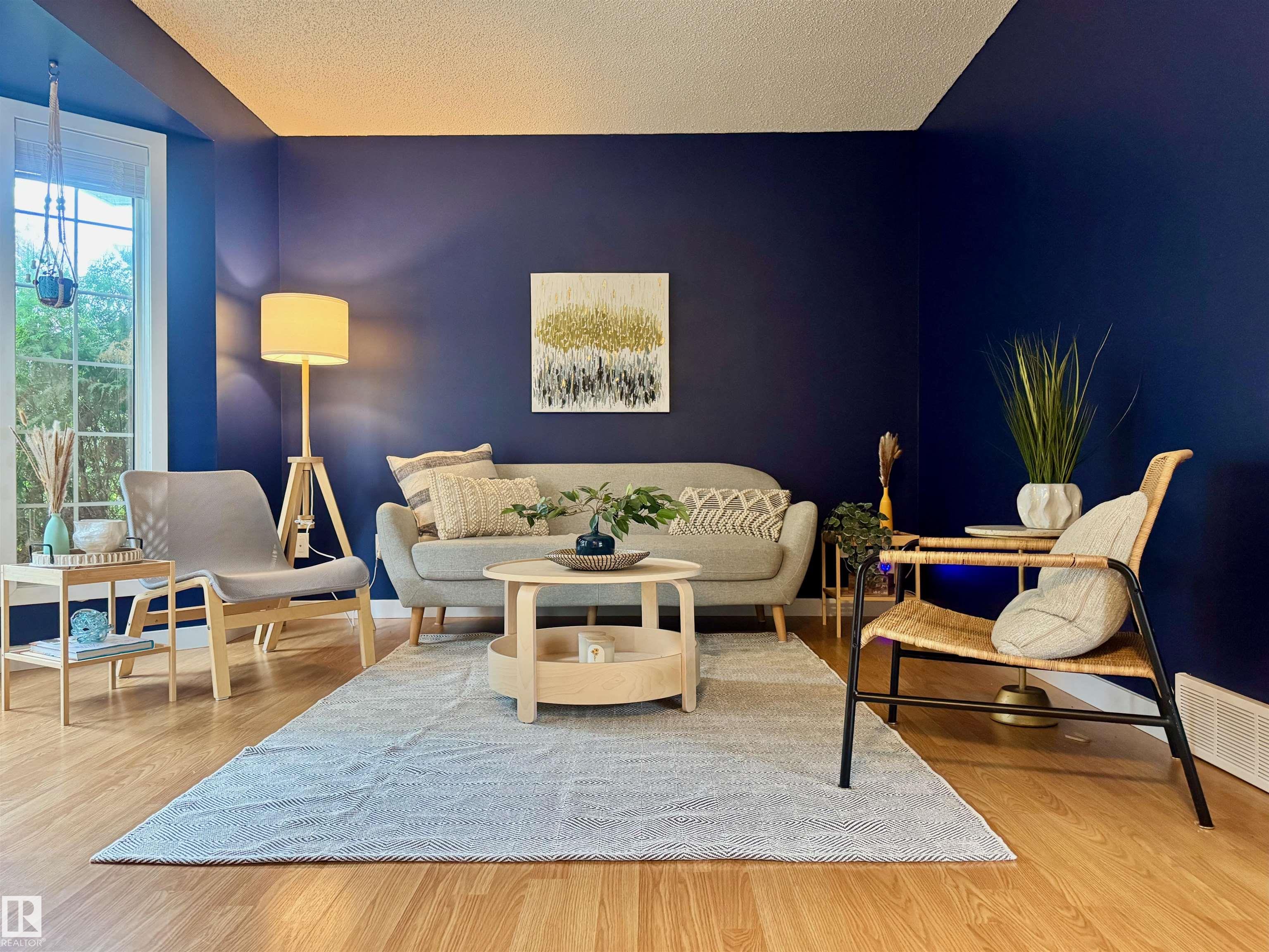 80 St Nw Unit 1520 St #a, Edmonton, AB T6K 4E2