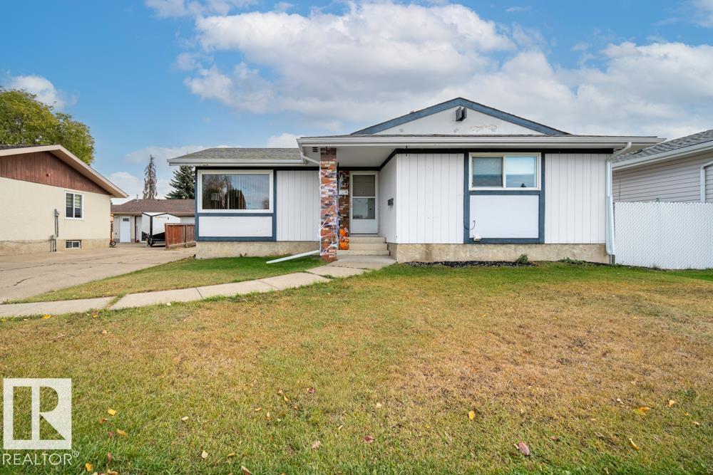 168 Av Nw Unit 10627 Ave, Edmonton, AB T5X 2R7