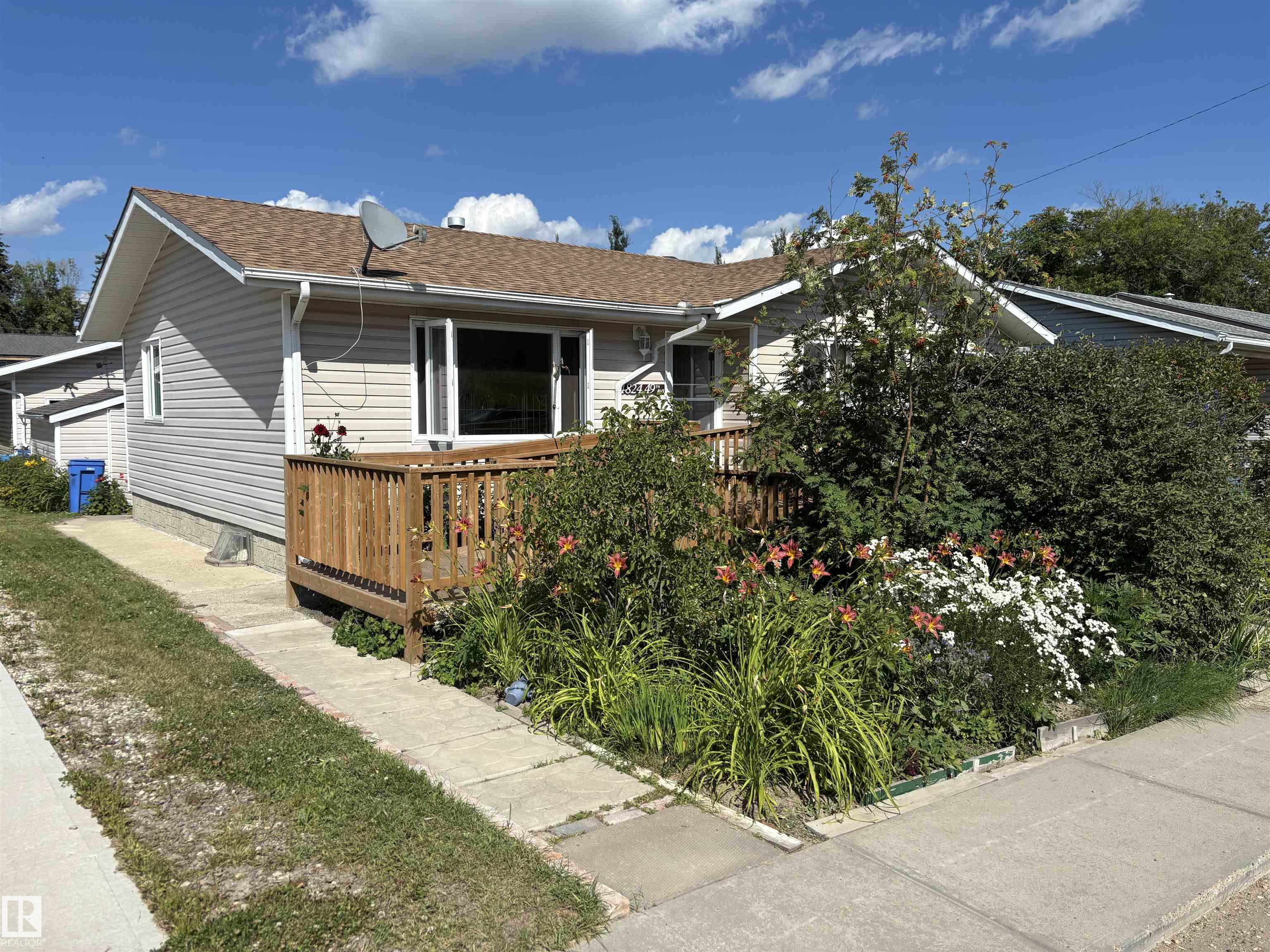 49 Av Unit 4824 Ave, Sangudo, AB T0E 2A0