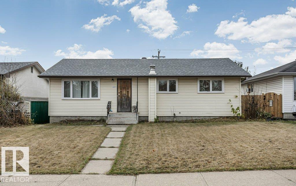 134 Av Nw Unit 6211 Ave, Edmonton, AB T5A 0A7